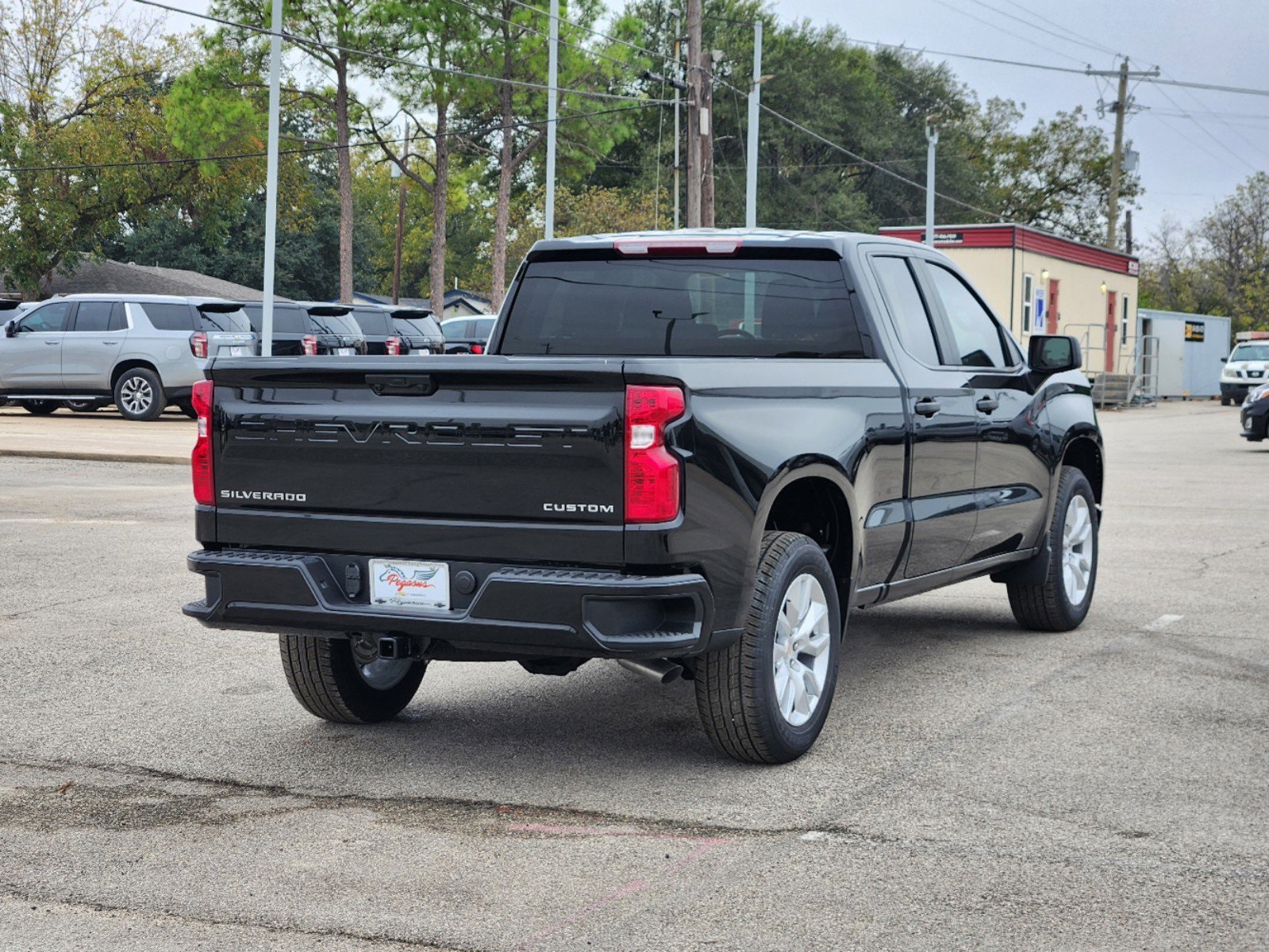 2025 Chevrolet Silverado 1500 Custom 5