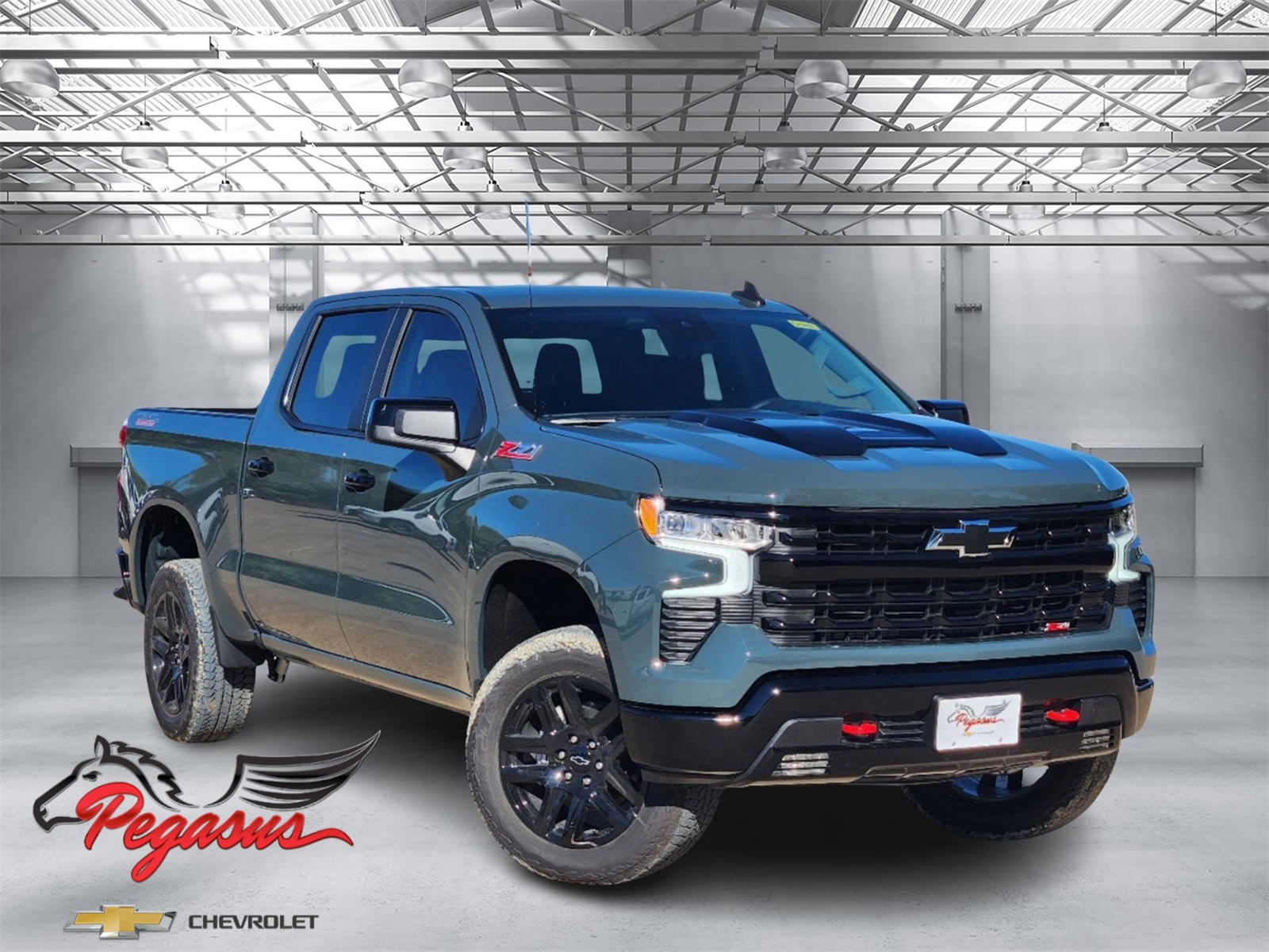 2025 Chevrolet Silverado 1500 LT Trail Boss 1