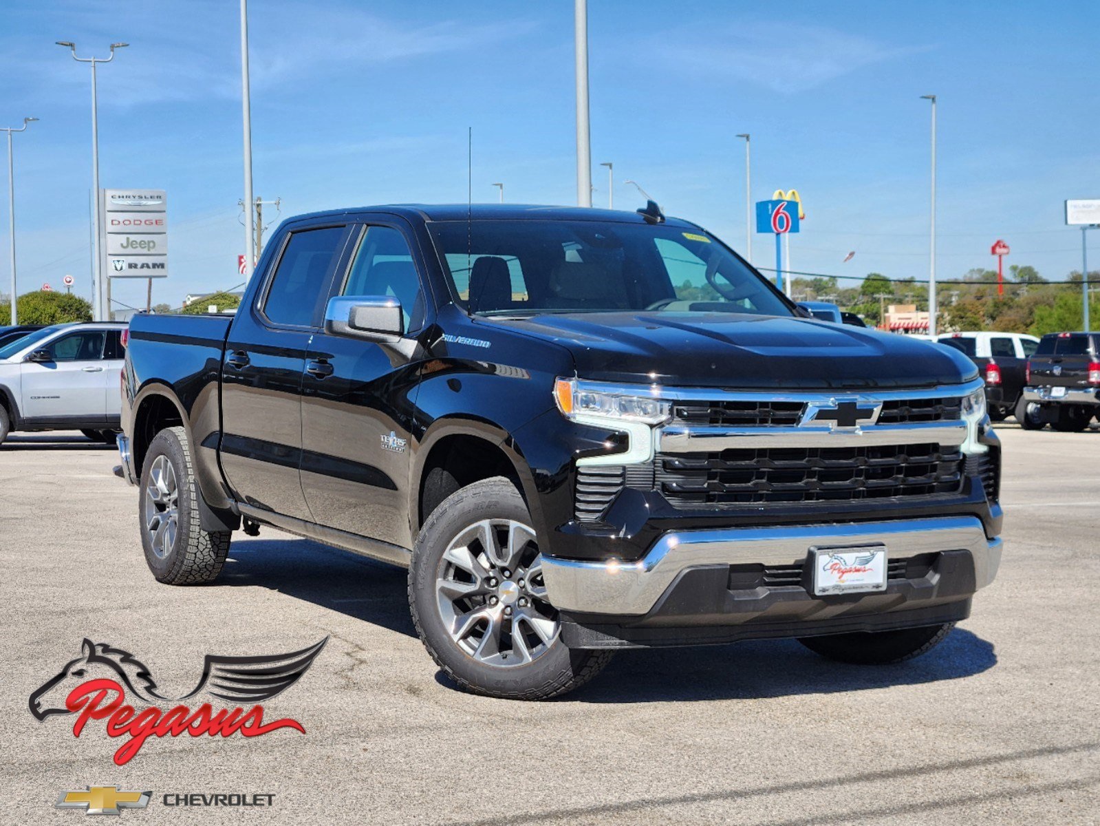 2025 Chevrolet Silverado 1500 LT 1