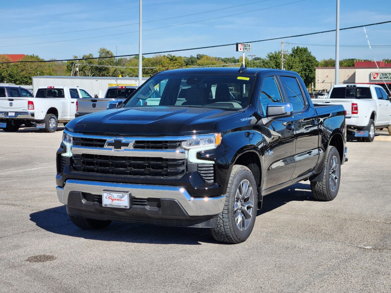 2025 Chevrolet Silverado 1500 LT 2