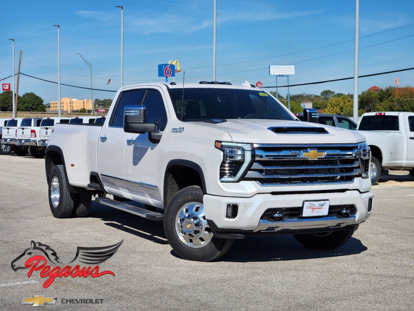 2025 Chevrolet Silverado 3500HD High Country 1