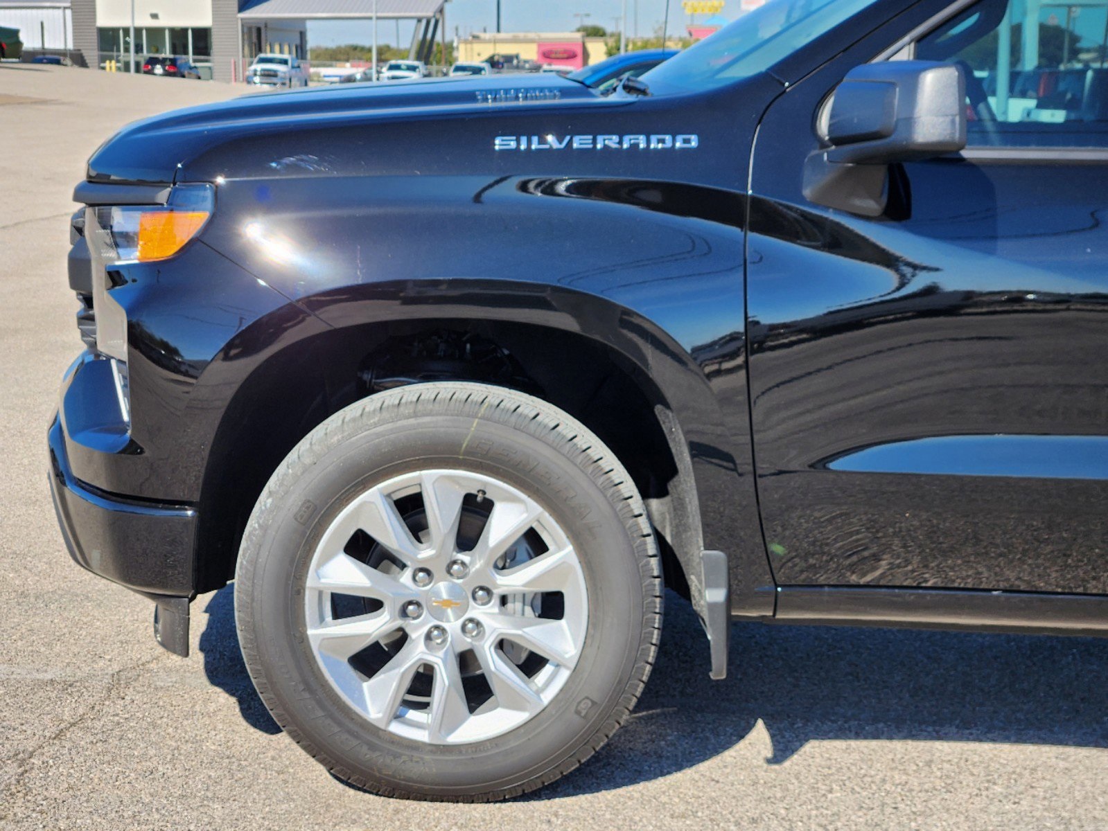 2025 Chevrolet Silverado 1500 Custom 5