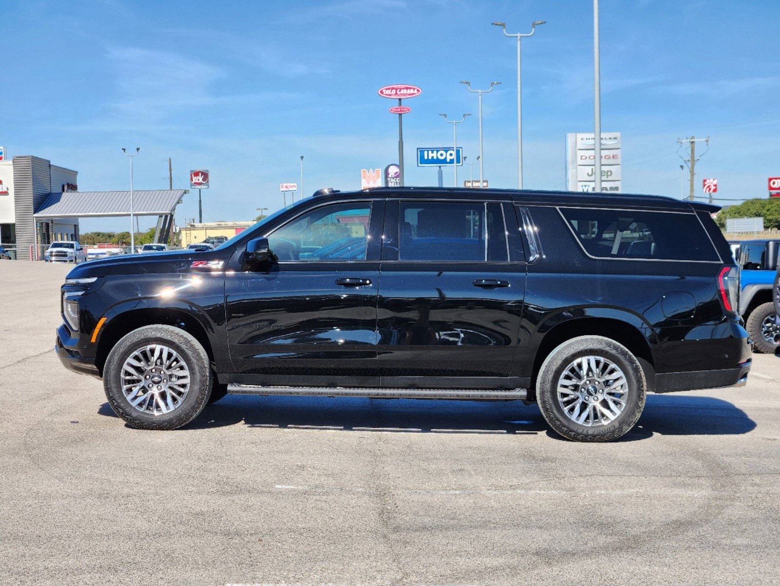 2025 Chevrolet Suburban Z71 3