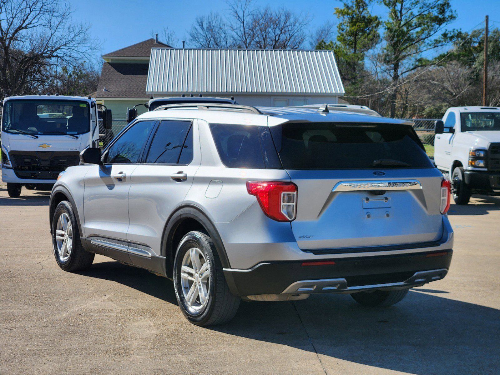 2022 Ford Explorer XLT 4