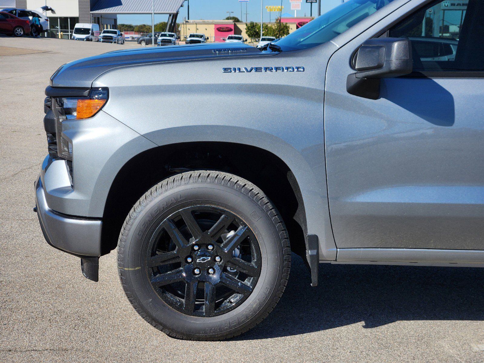 2025 Chevrolet Silverado 1500 Custom 8