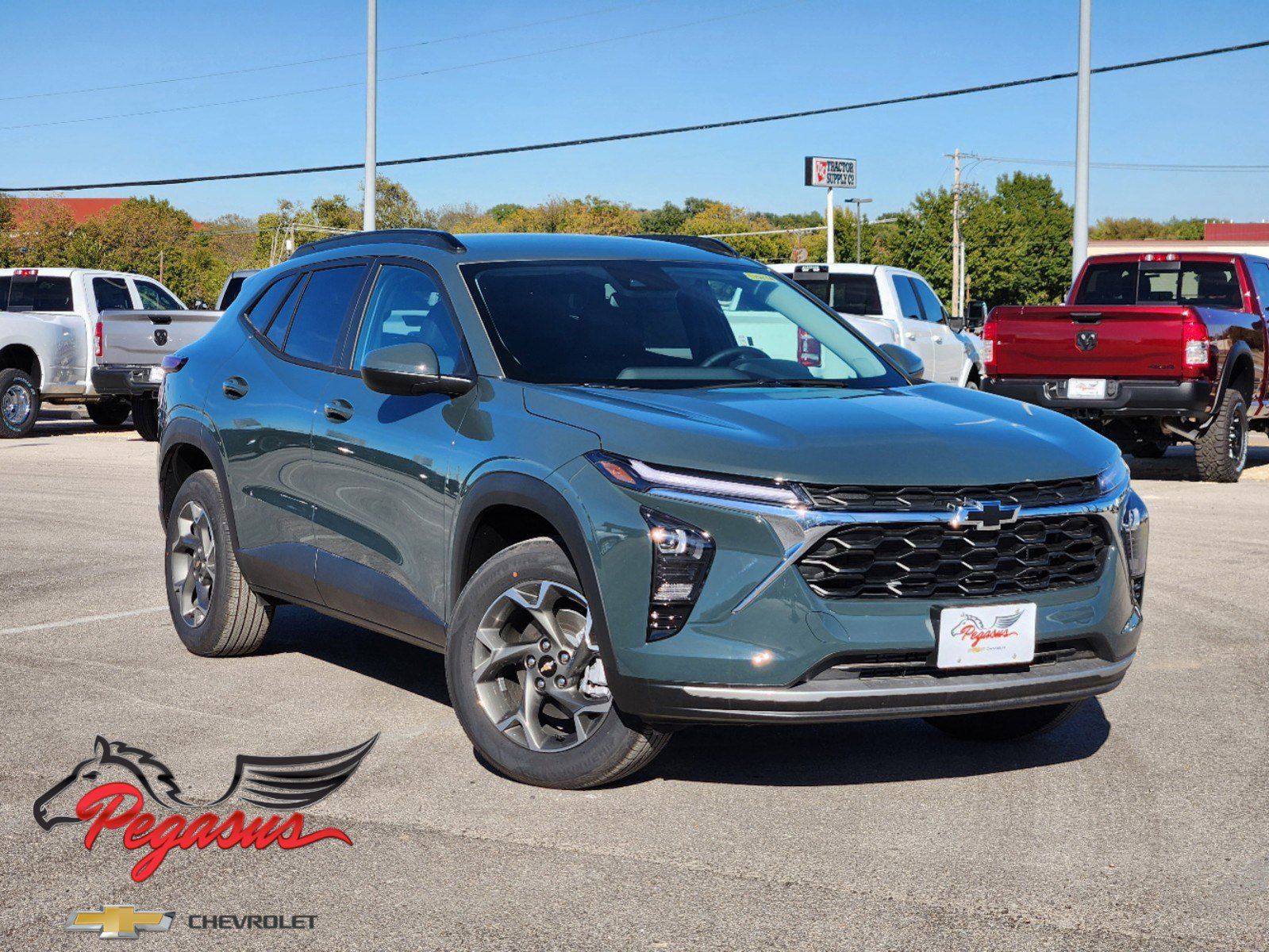 2025 Chevrolet Trax LT 1