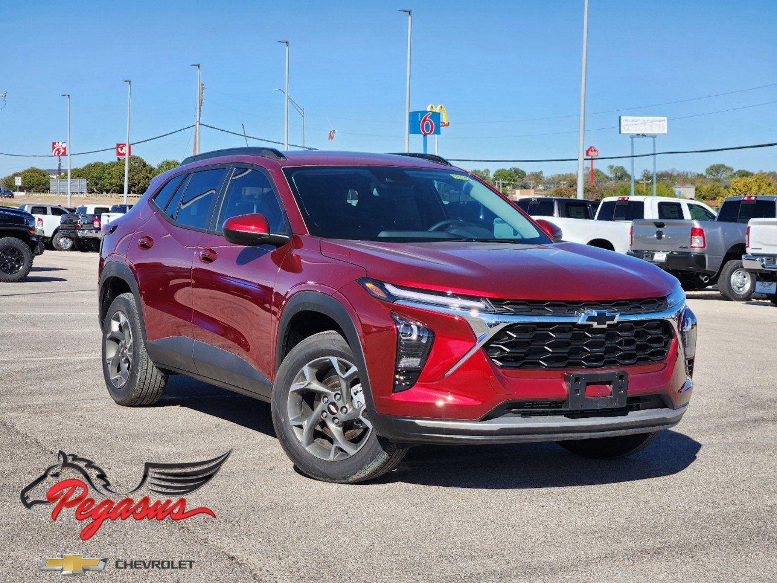 2025 Chevrolet Trax LT 1