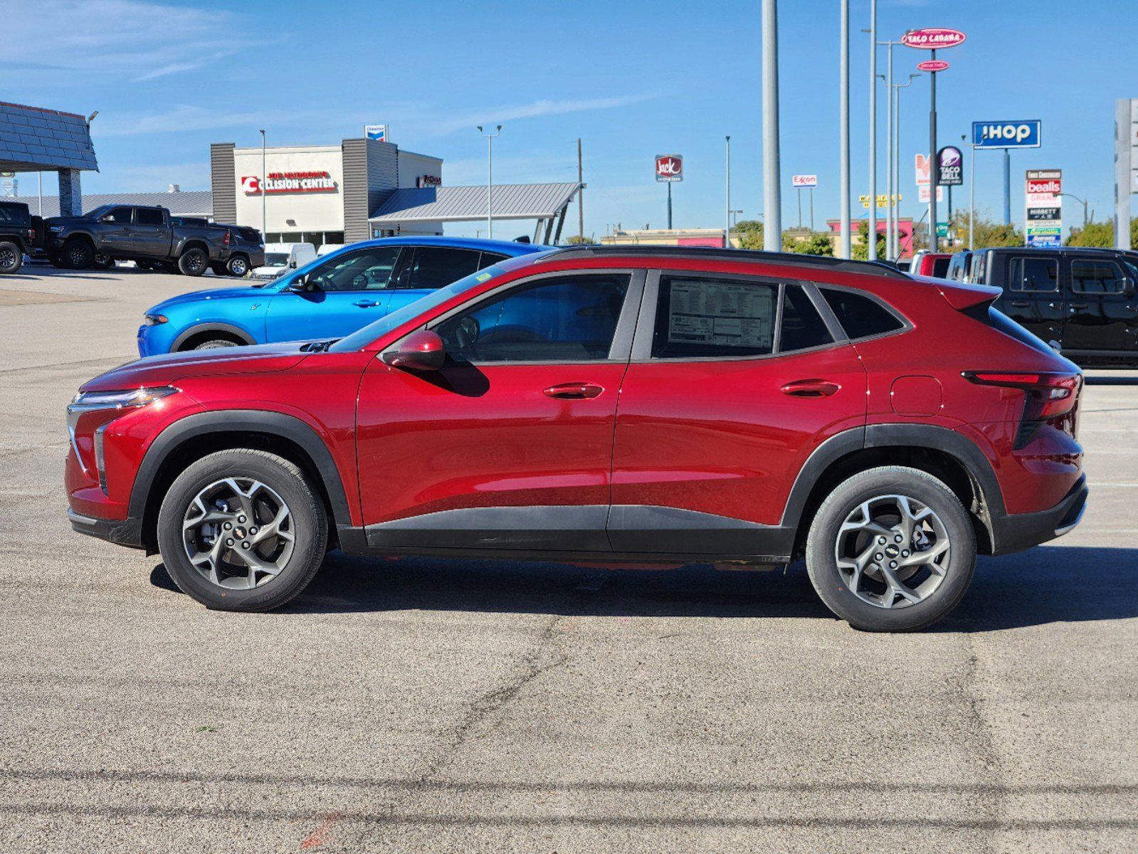 2025 Chevrolet Trax LT 3