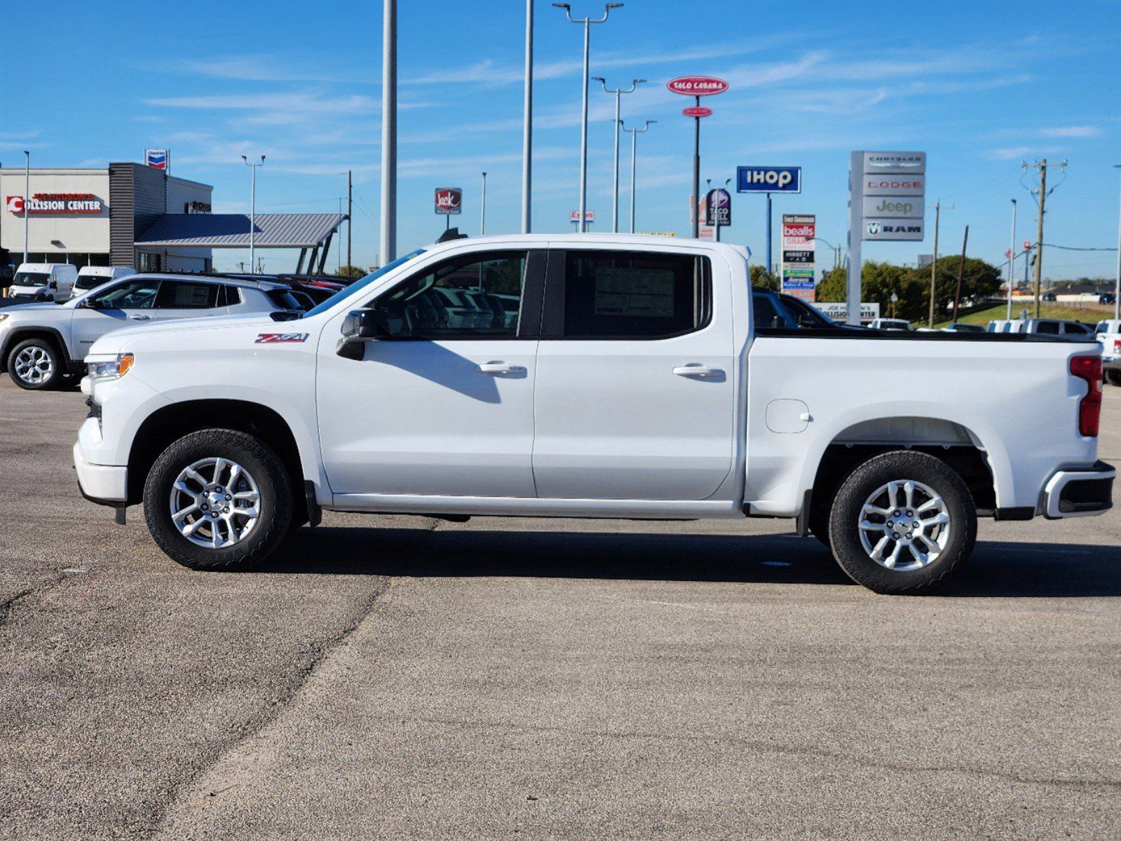 2025 Chevrolet Silverado 1500 RST 3