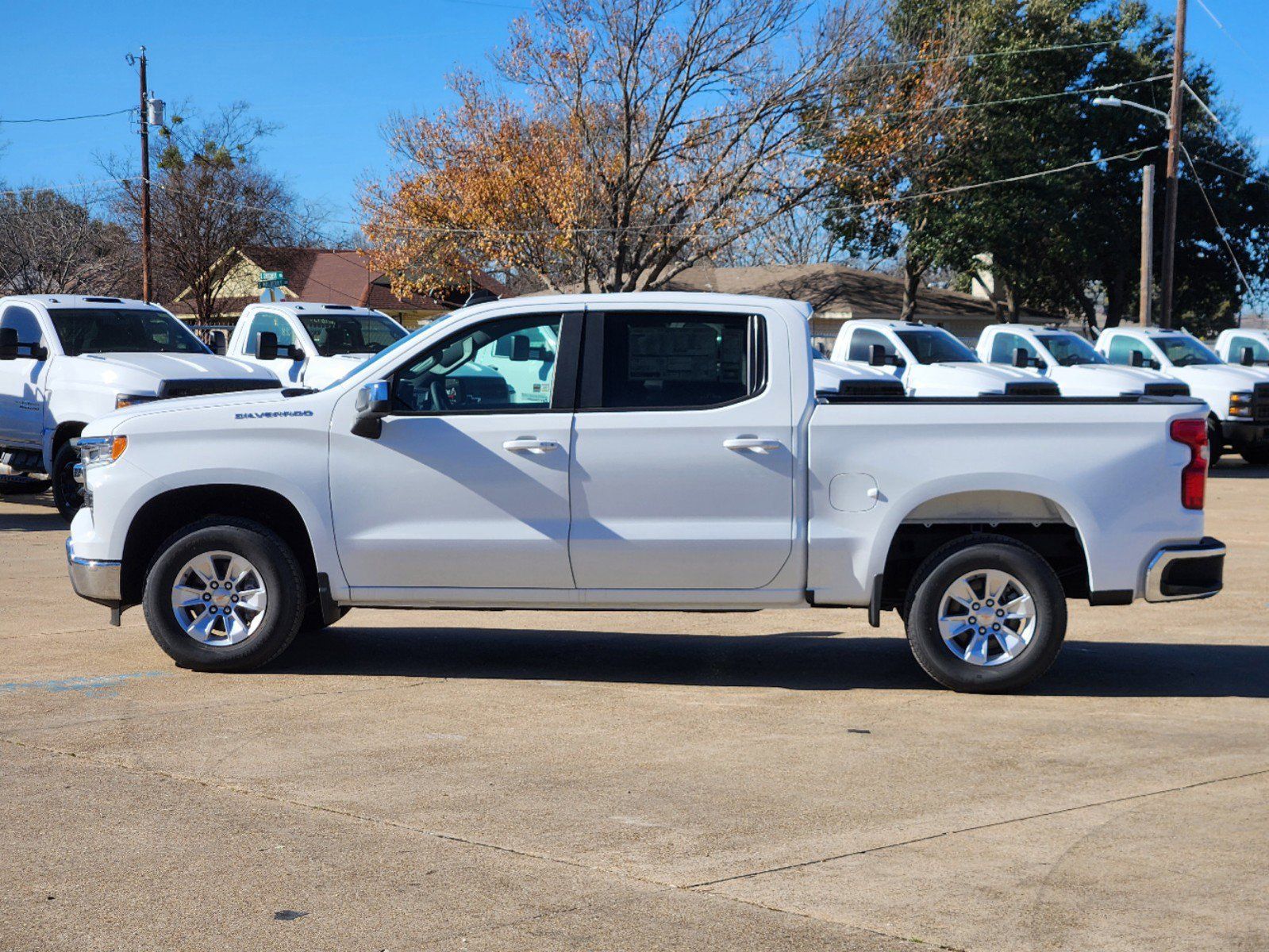 2025 Chevrolet Silverado 1500 LT 3