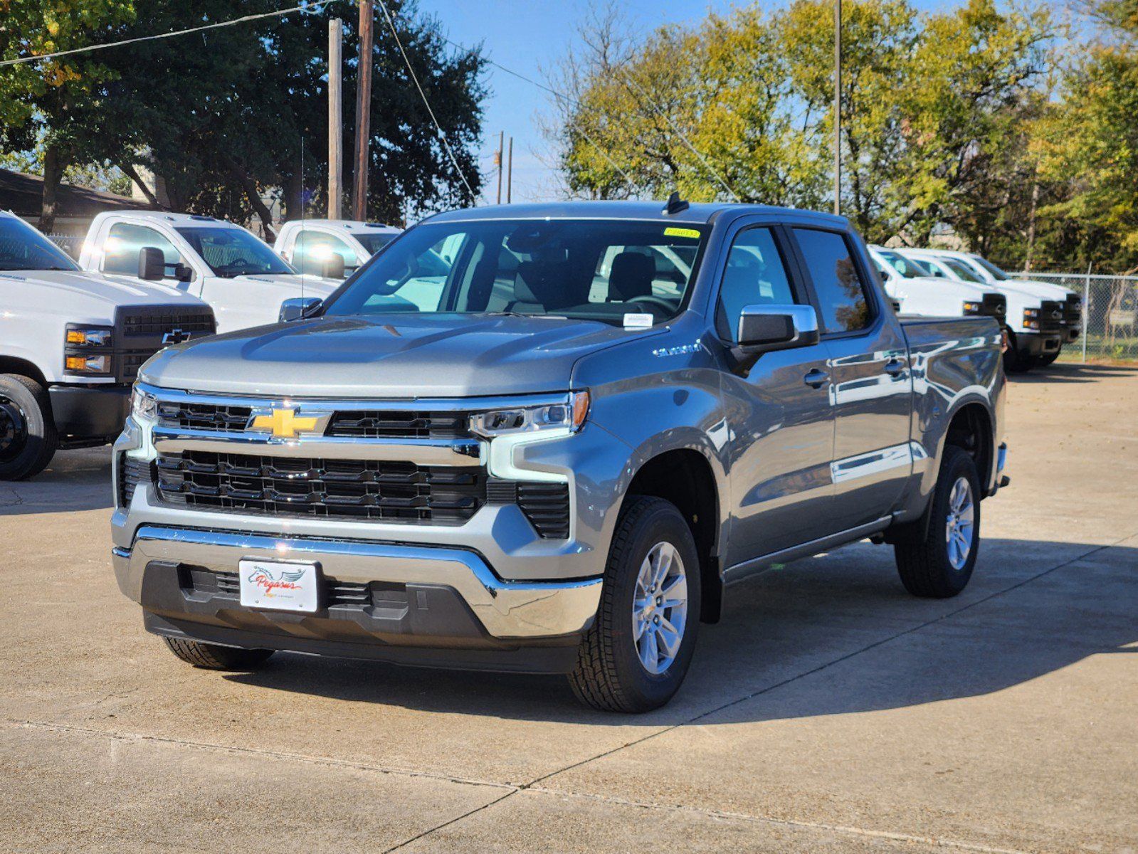 2025 Chevrolet Silverado 1500 LT 2