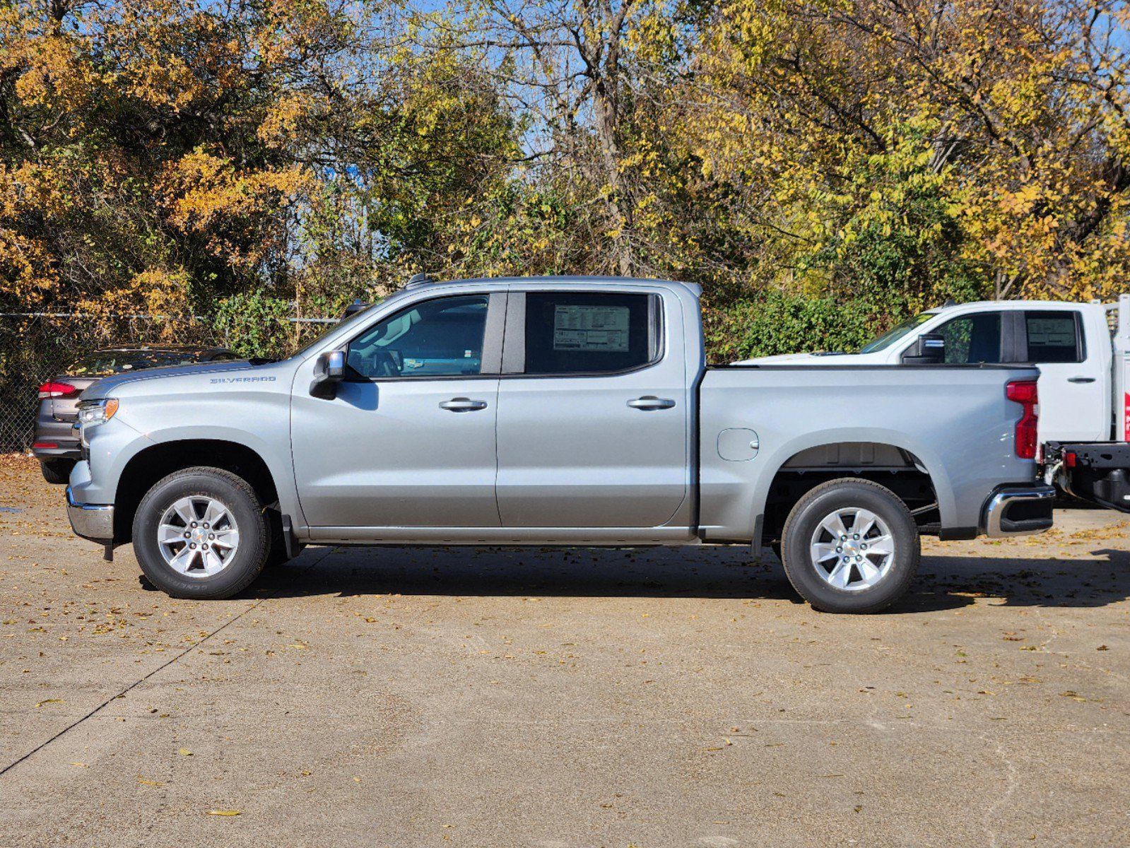 2025 Chevrolet Silverado 1500 LT 3