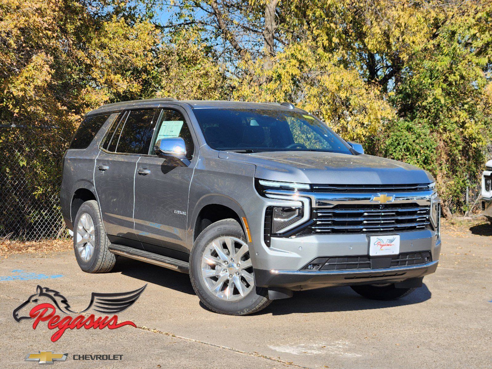 2025 Chevrolet Tahoe Premier 1