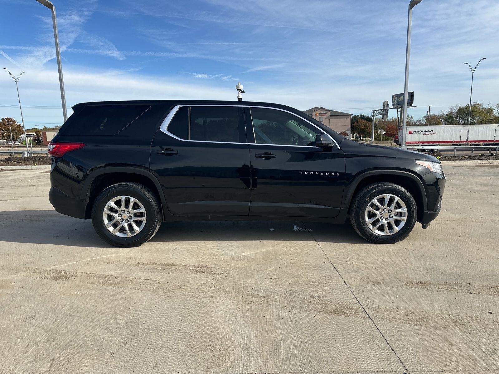 2020 Chevrolet Traverse LS 3