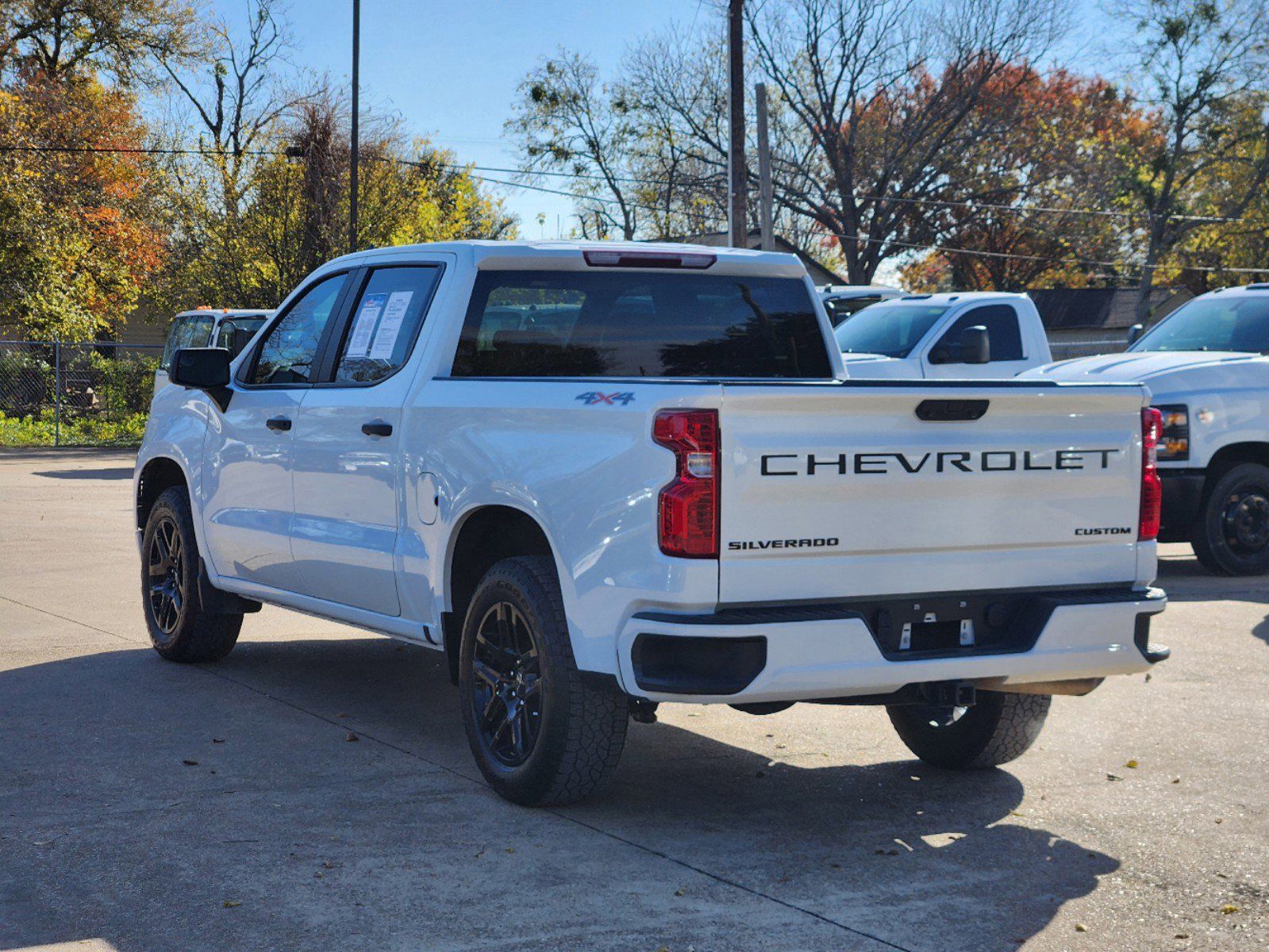 2023 Chevrolet Silverado 1500 Custom 4