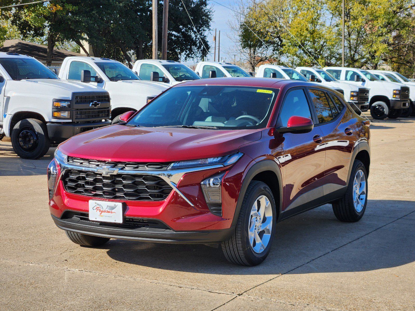 2025 Chevrolet Trax LS 2