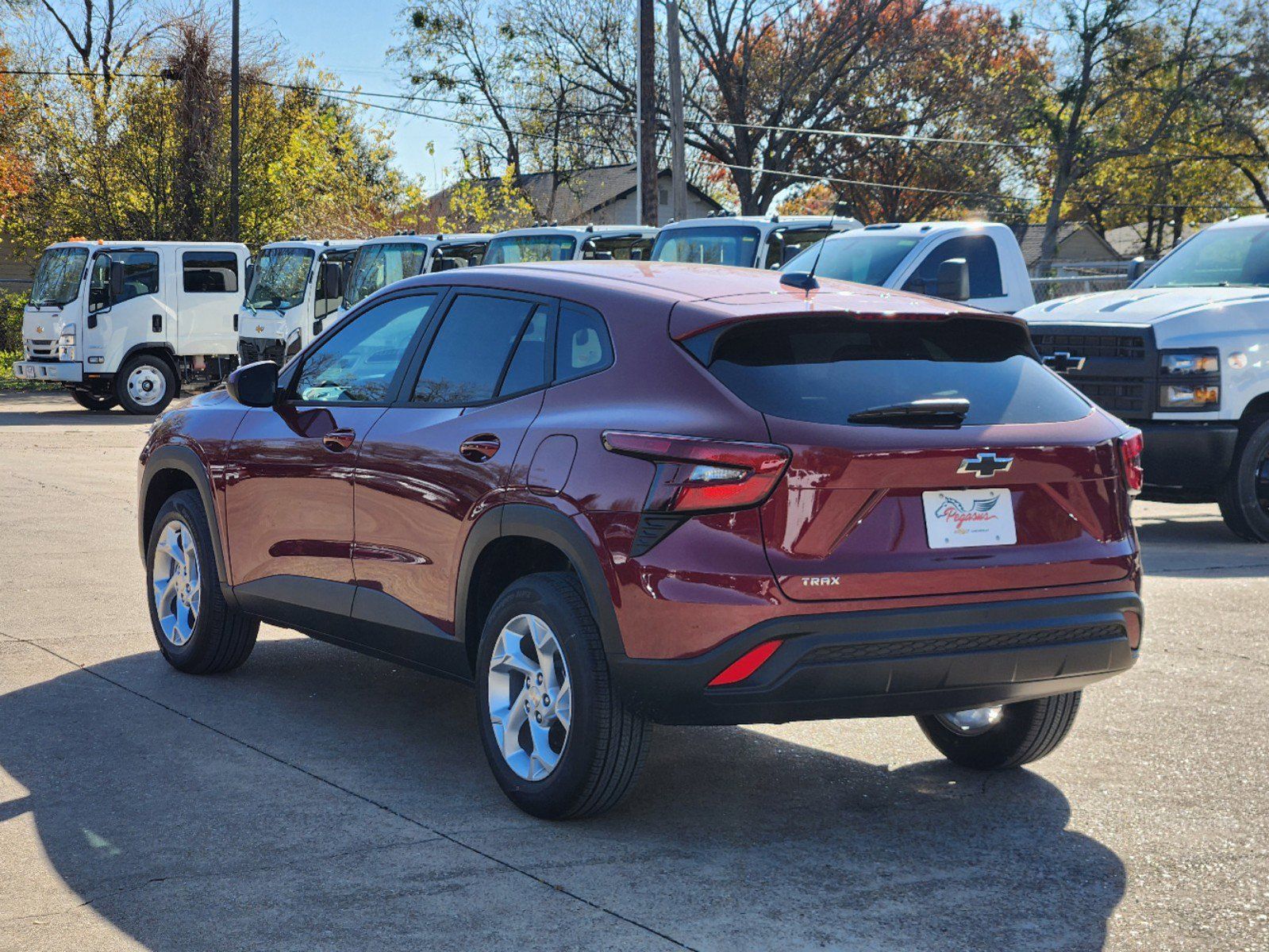 2025 Chevrolet Trax LS 4