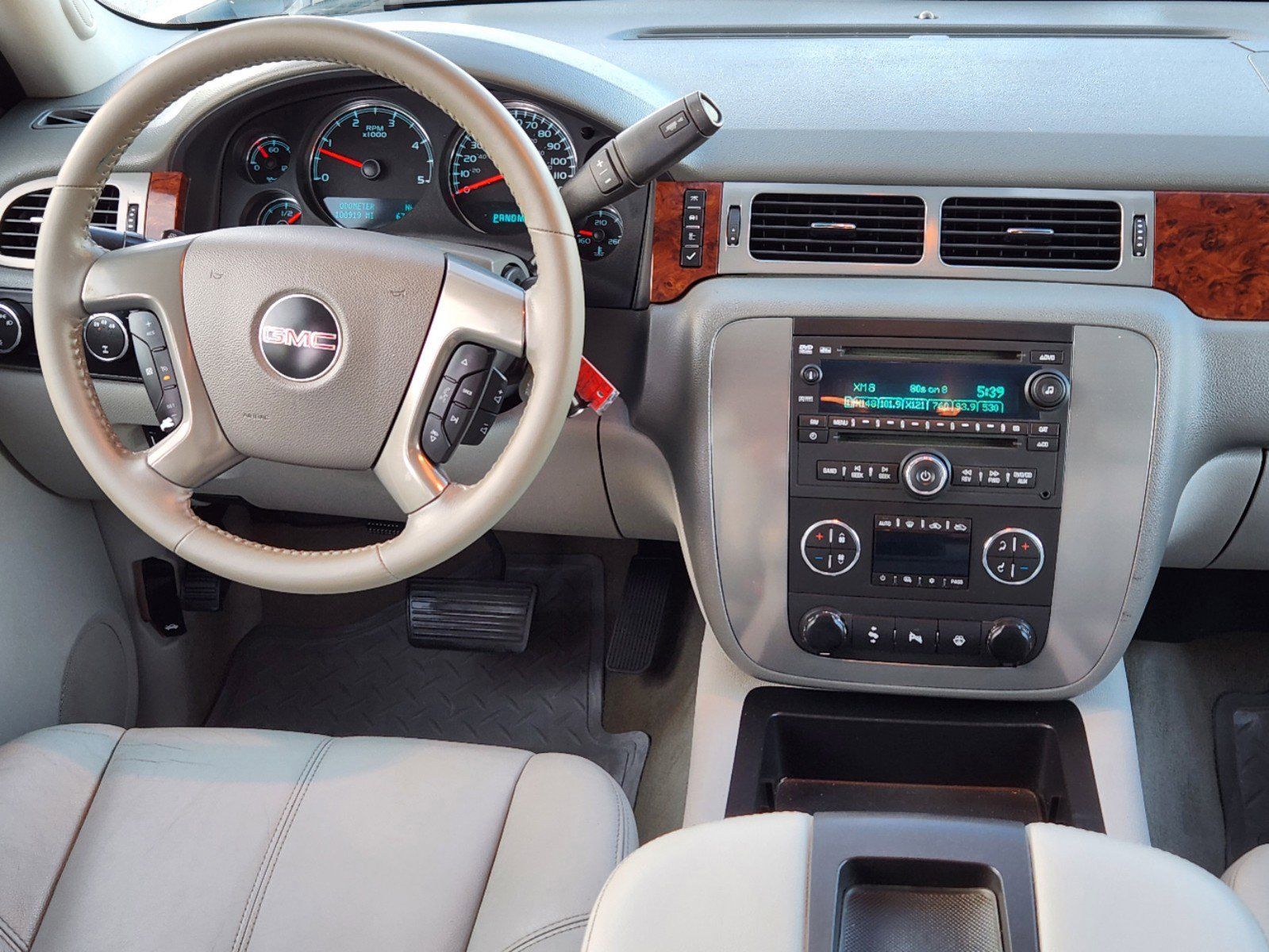 2009 GMC Sierra 3500HD SLT 33