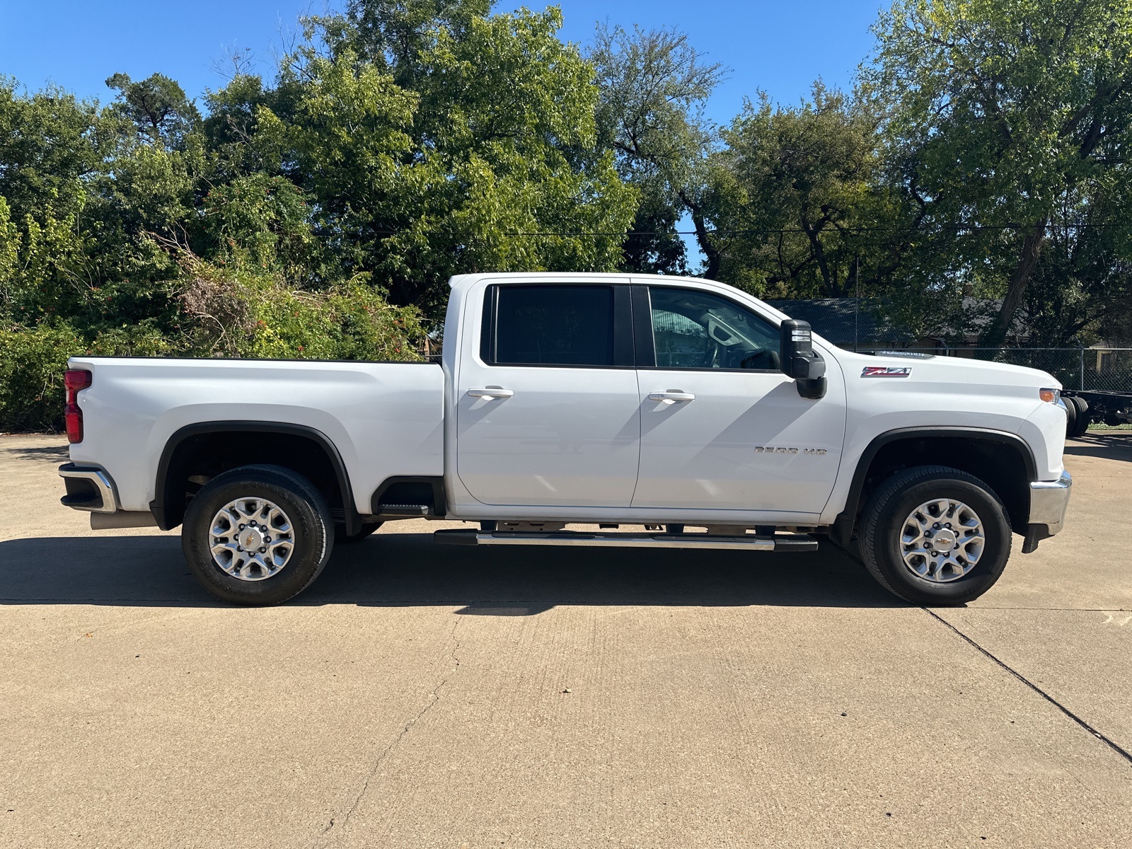 2023 Chevrolet Silverado 2500HD LT 3