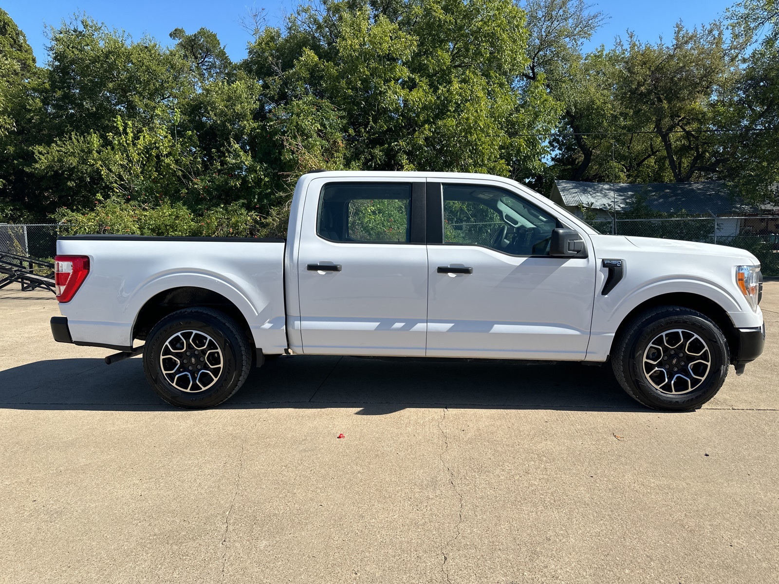 2021 Ford F-150 XL 3