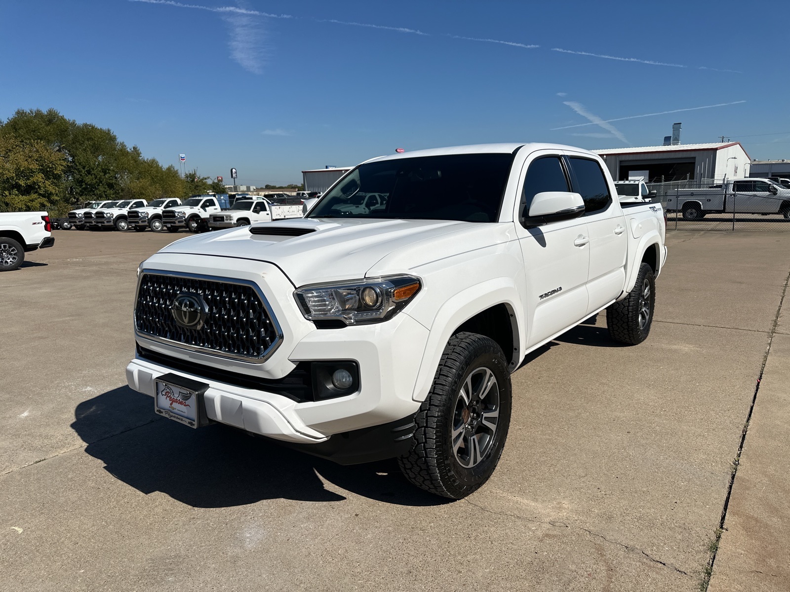 2019 Toyota Tacoma TRD Sport 1