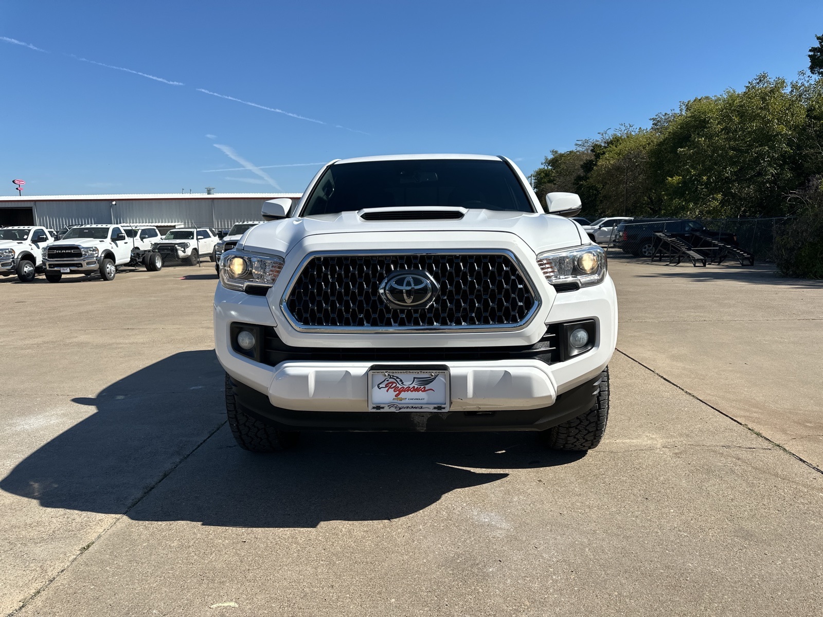 2019 Toyota Tacoma TRD Sport 2