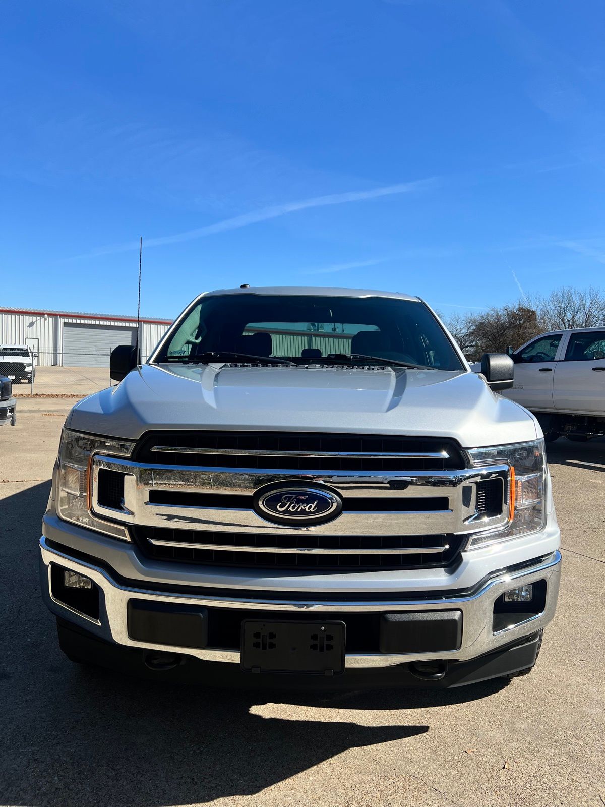 2018 Ford F-150 XLT 2