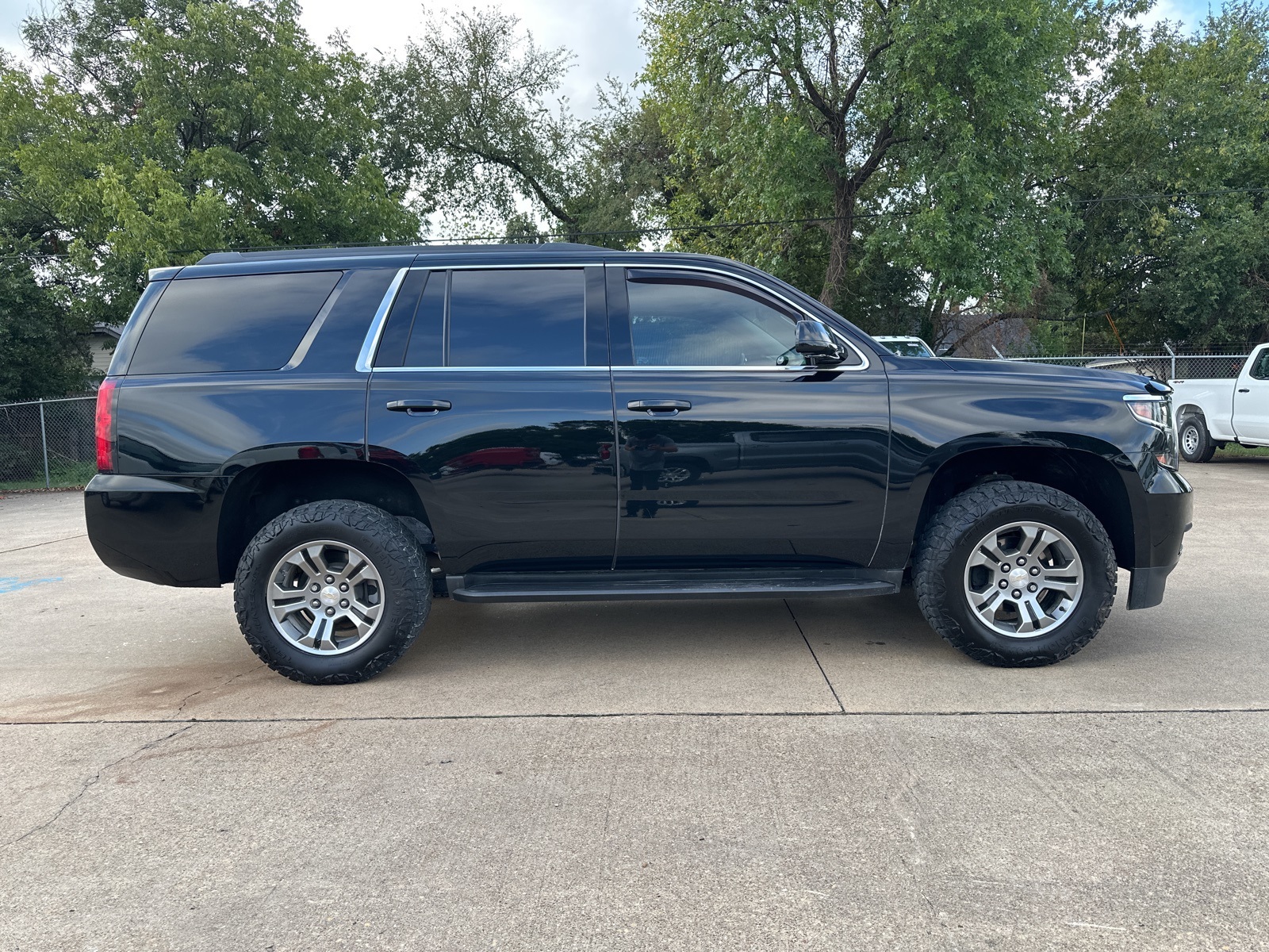 2020 Chevrolet Tahoe LS 3