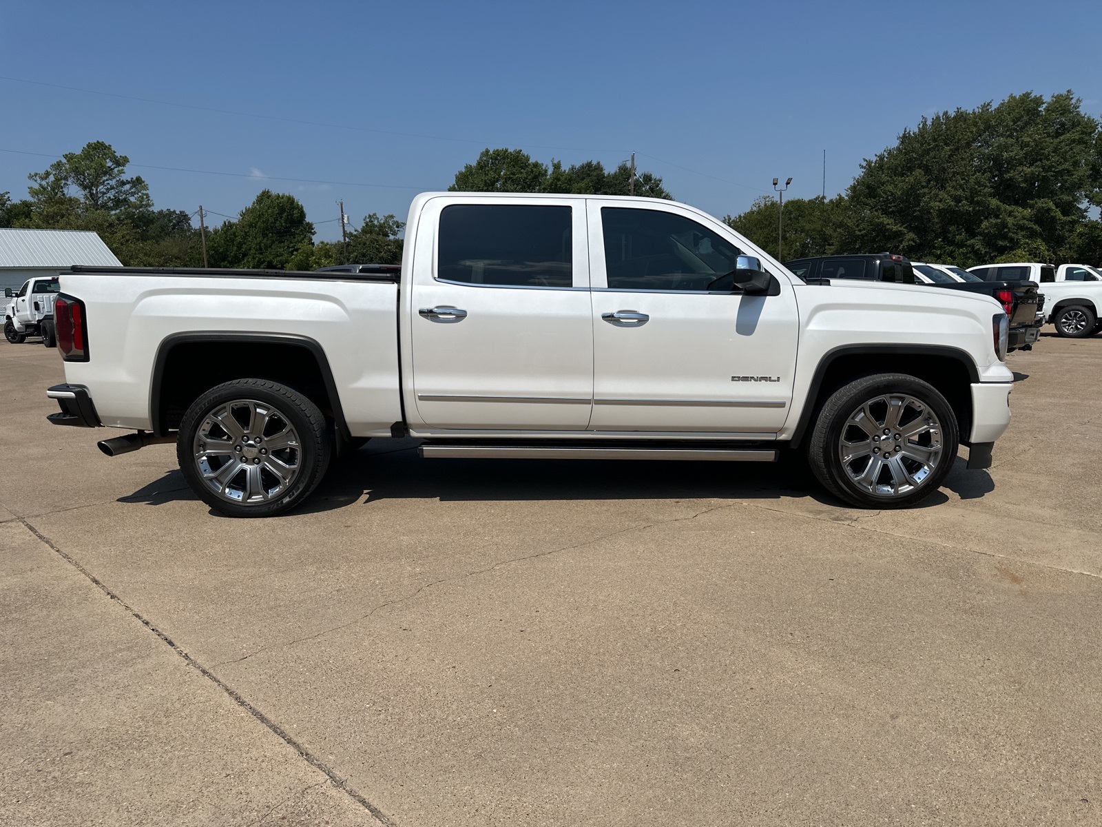 2018 GMC Sierra 1500 Denali 2