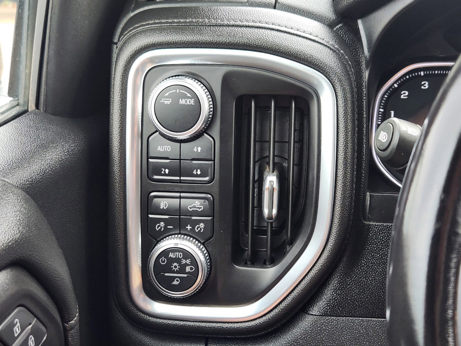 2021 GMC Sierra 1500 SLT 28