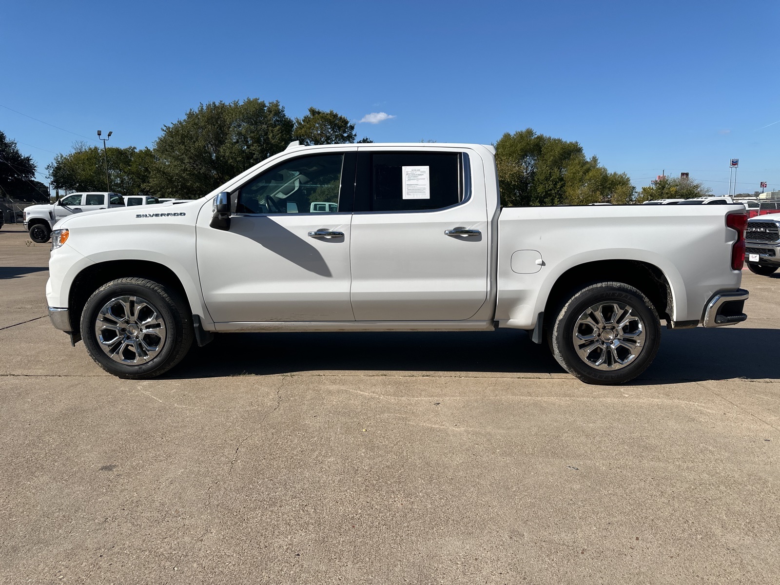 2023 Chevrolet Silverado 1500 LTZ 4