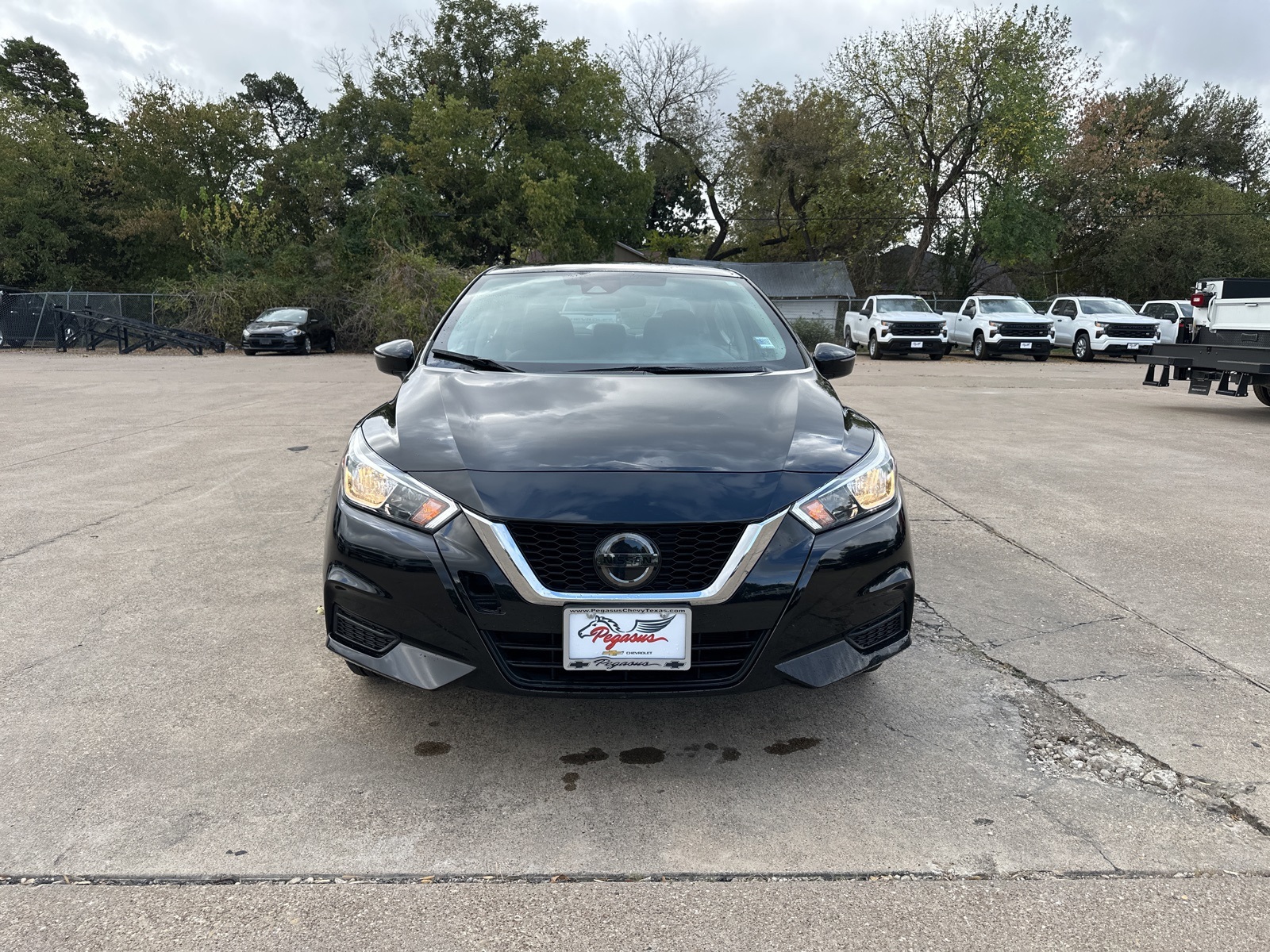 2021 Nissan Versa 1.6 SV 2