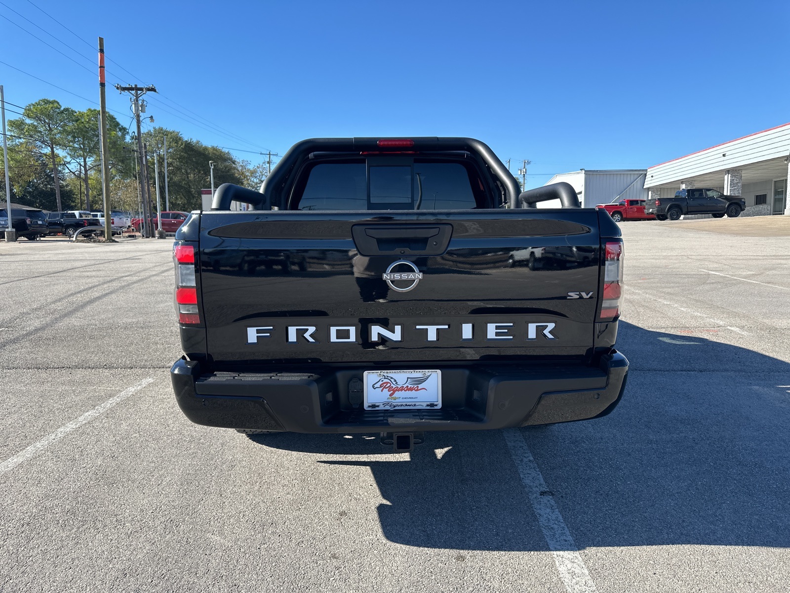 2022 Nissan Frontier SV 4