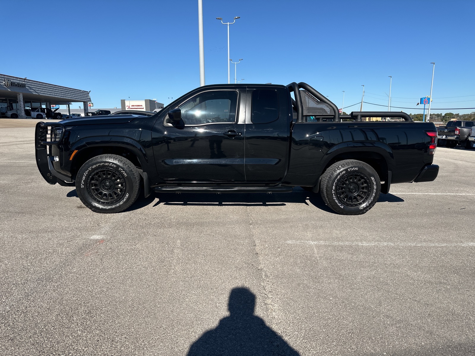 2022 Nissan Frontier SV 5