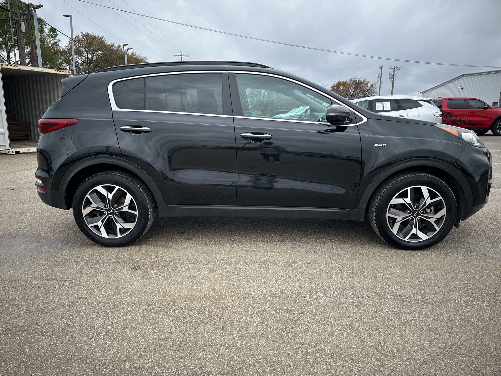 2022 Kia Sportage EX 3