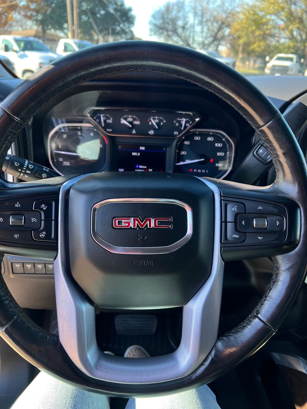 2020 GMC Sierra 2500HD SLT 11