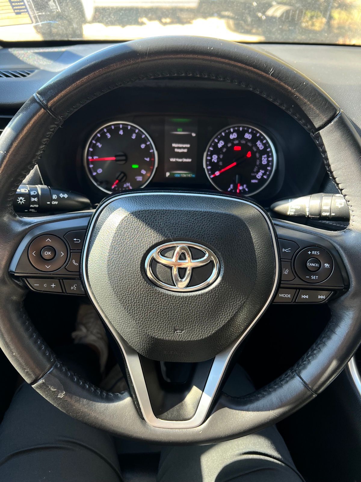 2020 Toyota RAV4 XLE Premium 5