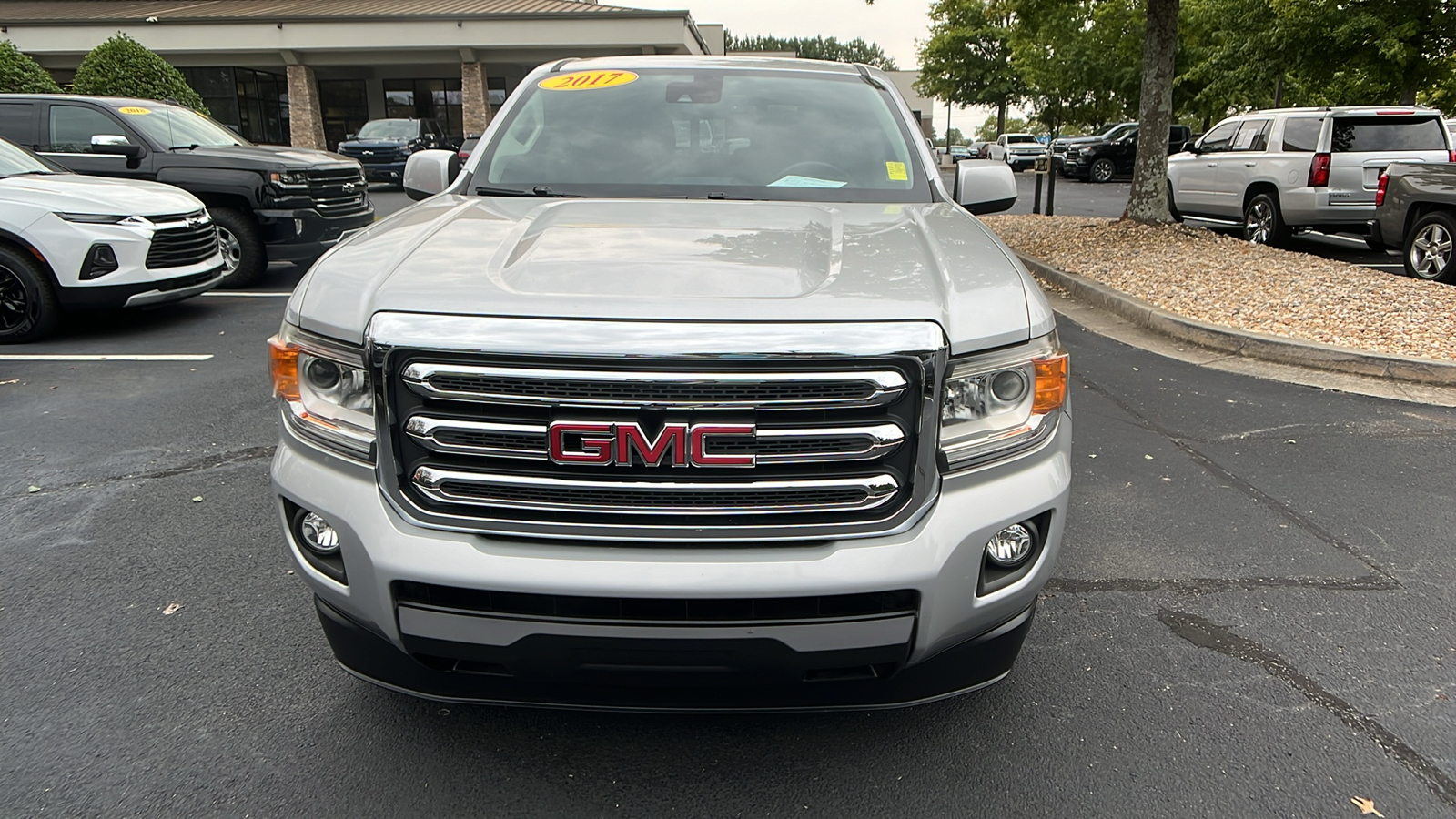 2017 GMC Canyon 2WD SLE 3