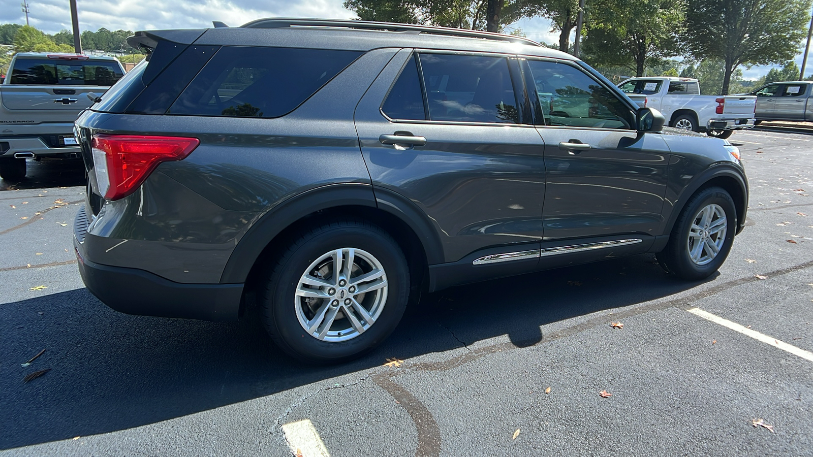 2020 Ford Explorer XLT 6