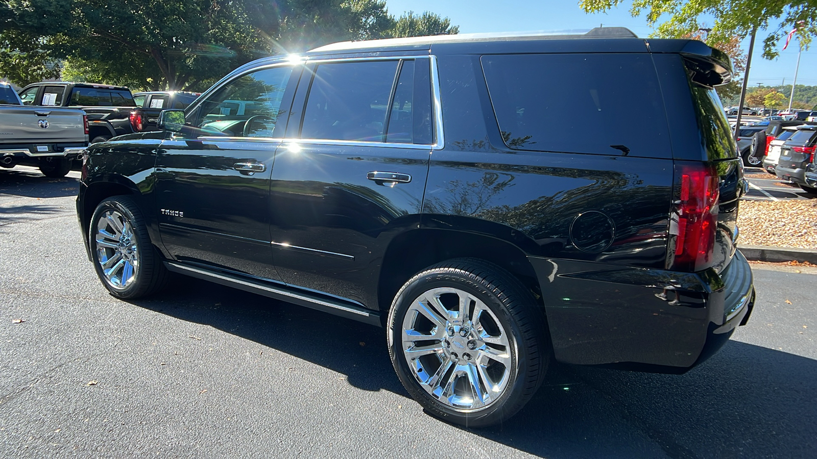 2020 Chevrolet Tahoe Premier 8