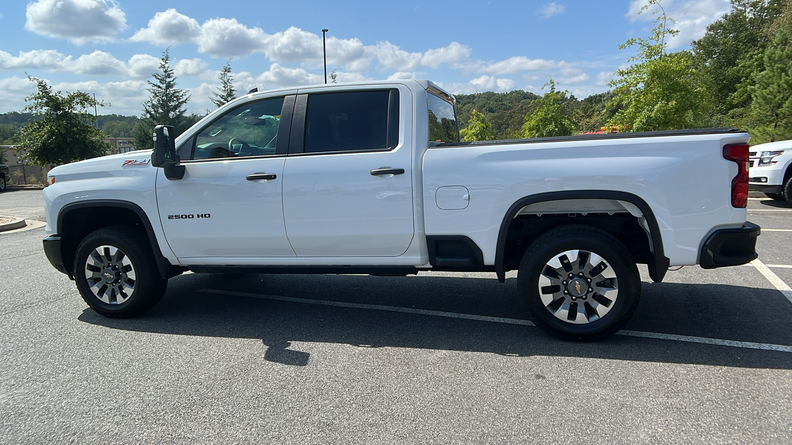 2024 Chevrolet Silverado 2500HD Custom 9