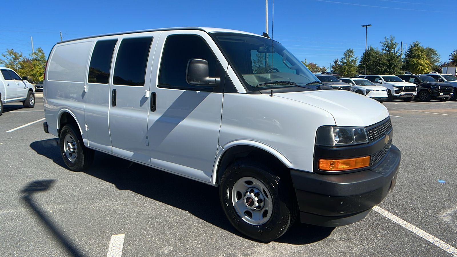 2022 Chevrolet Express Cargo Van Work Van 4