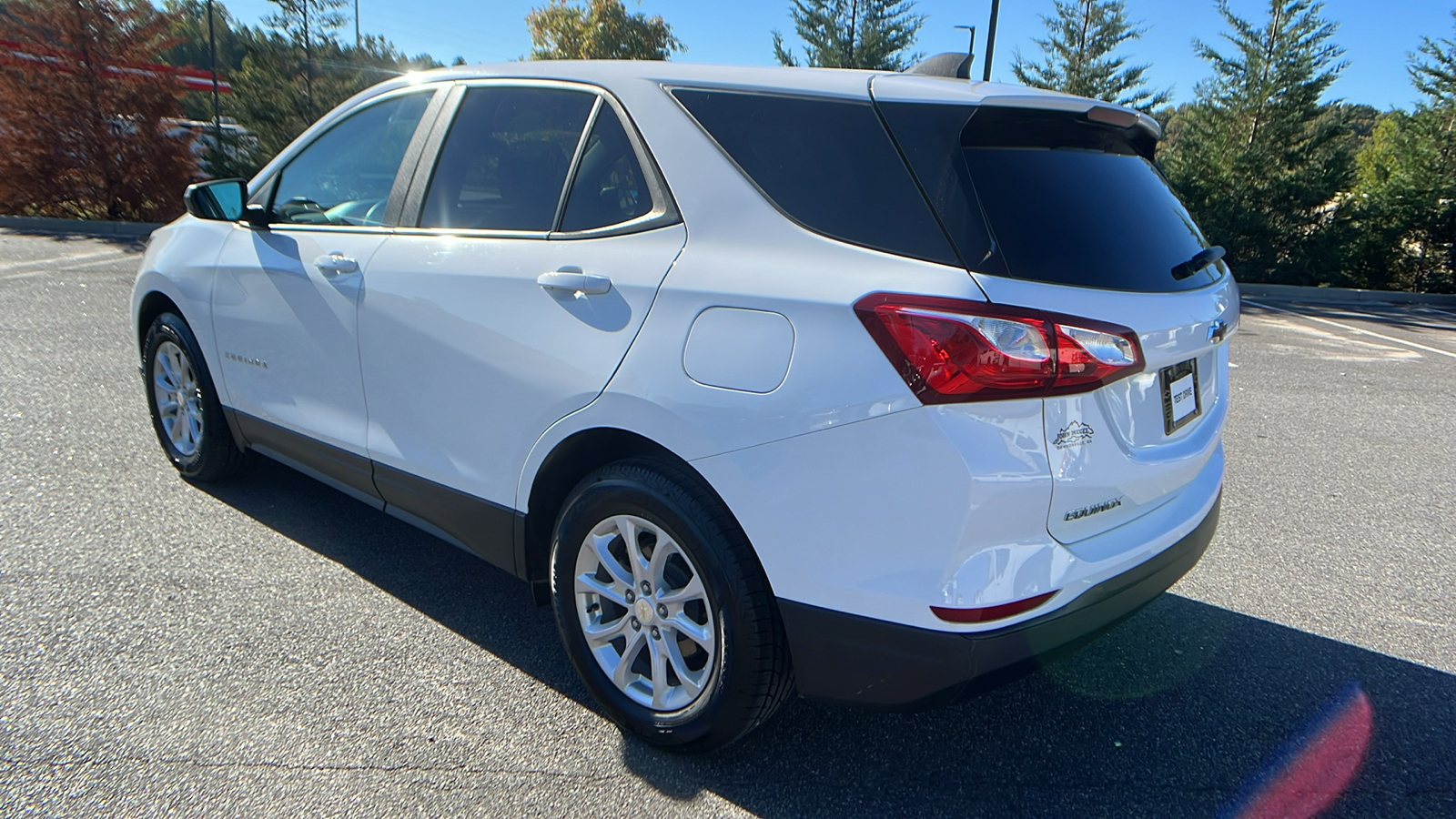 2021 Chevrolet Equinox LS 8