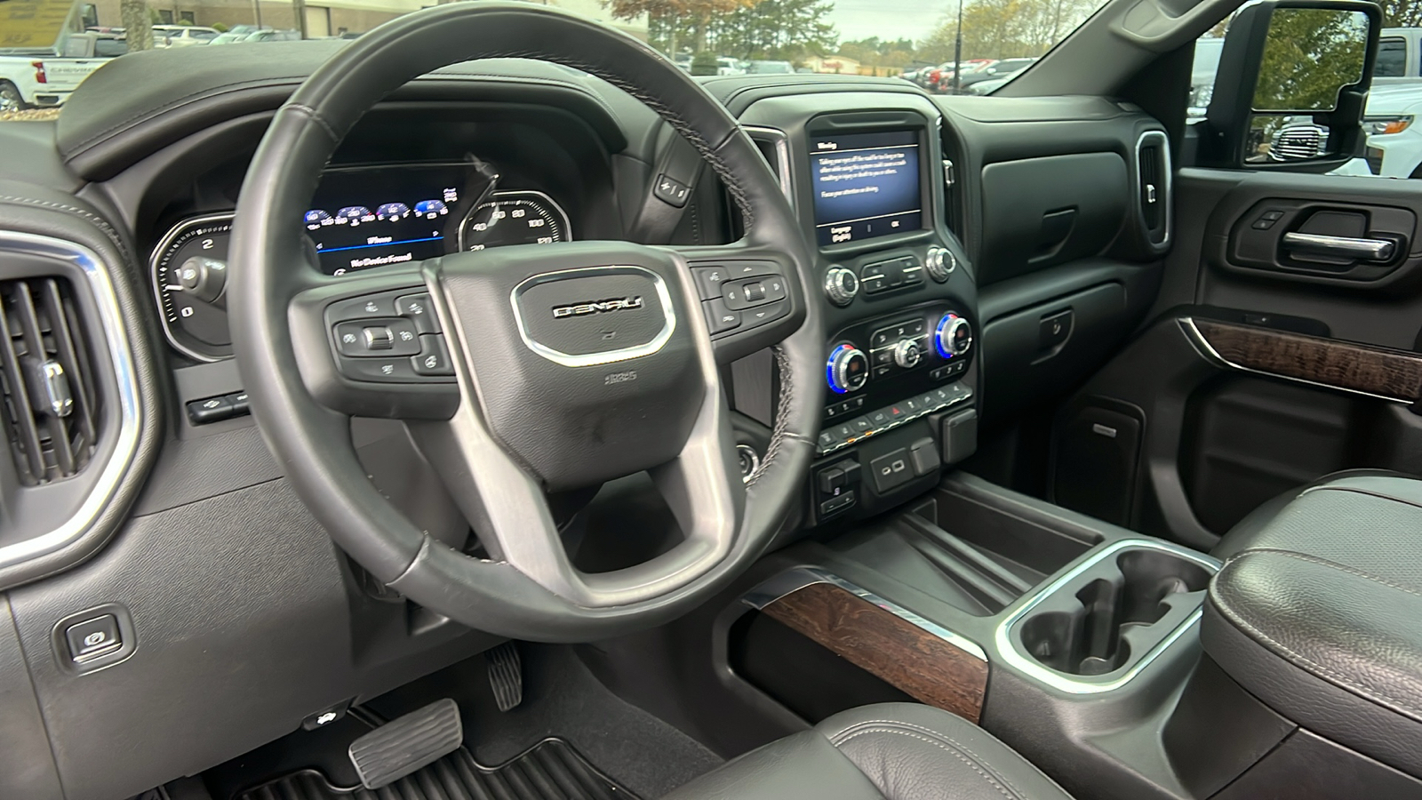 2023 GMC Sierra 2500HD Denali 21