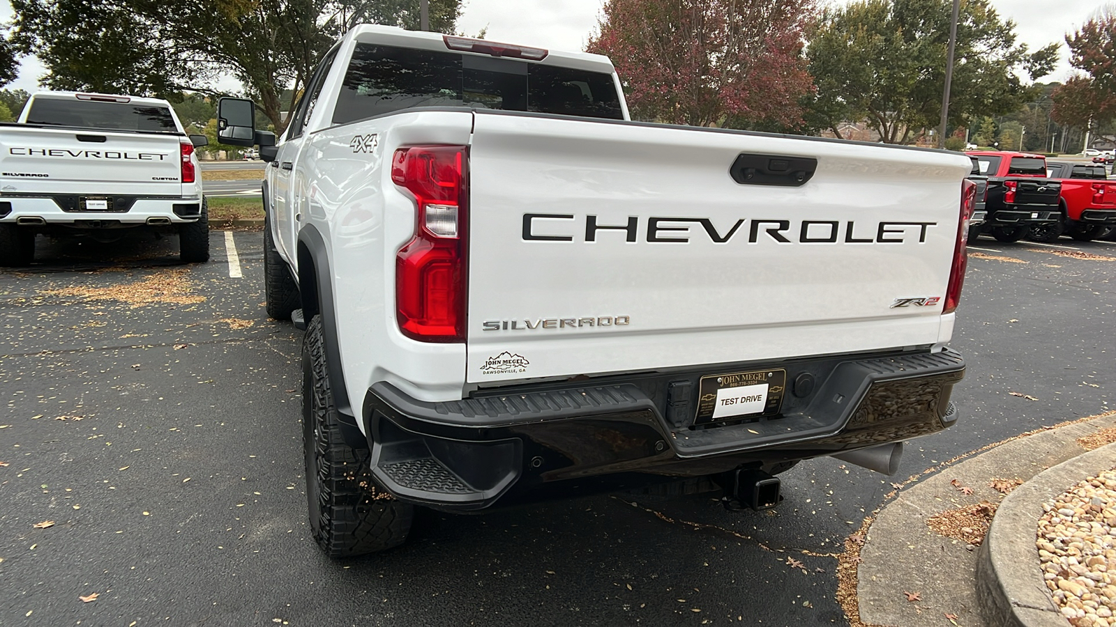 2024 Chevrolet Silverado 2500HD ZR2 8