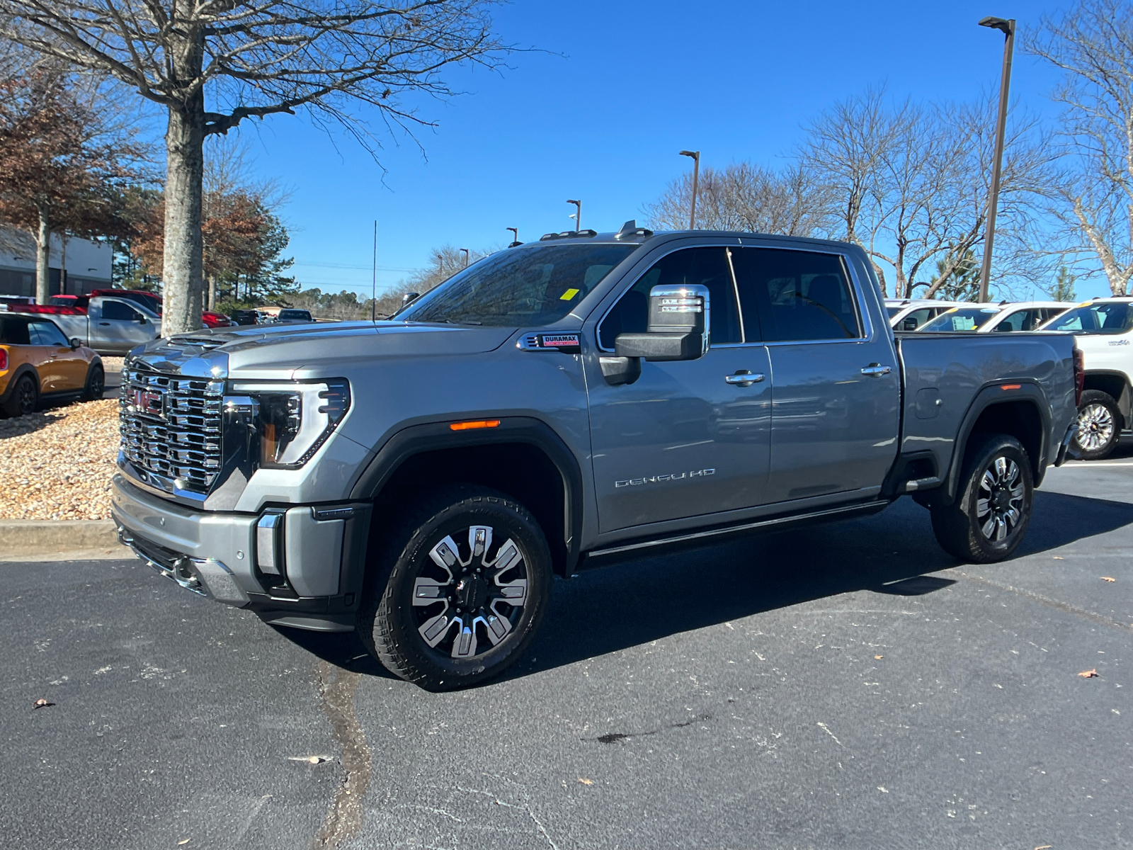 2024 GMC Sierra 2500HD Denali 1