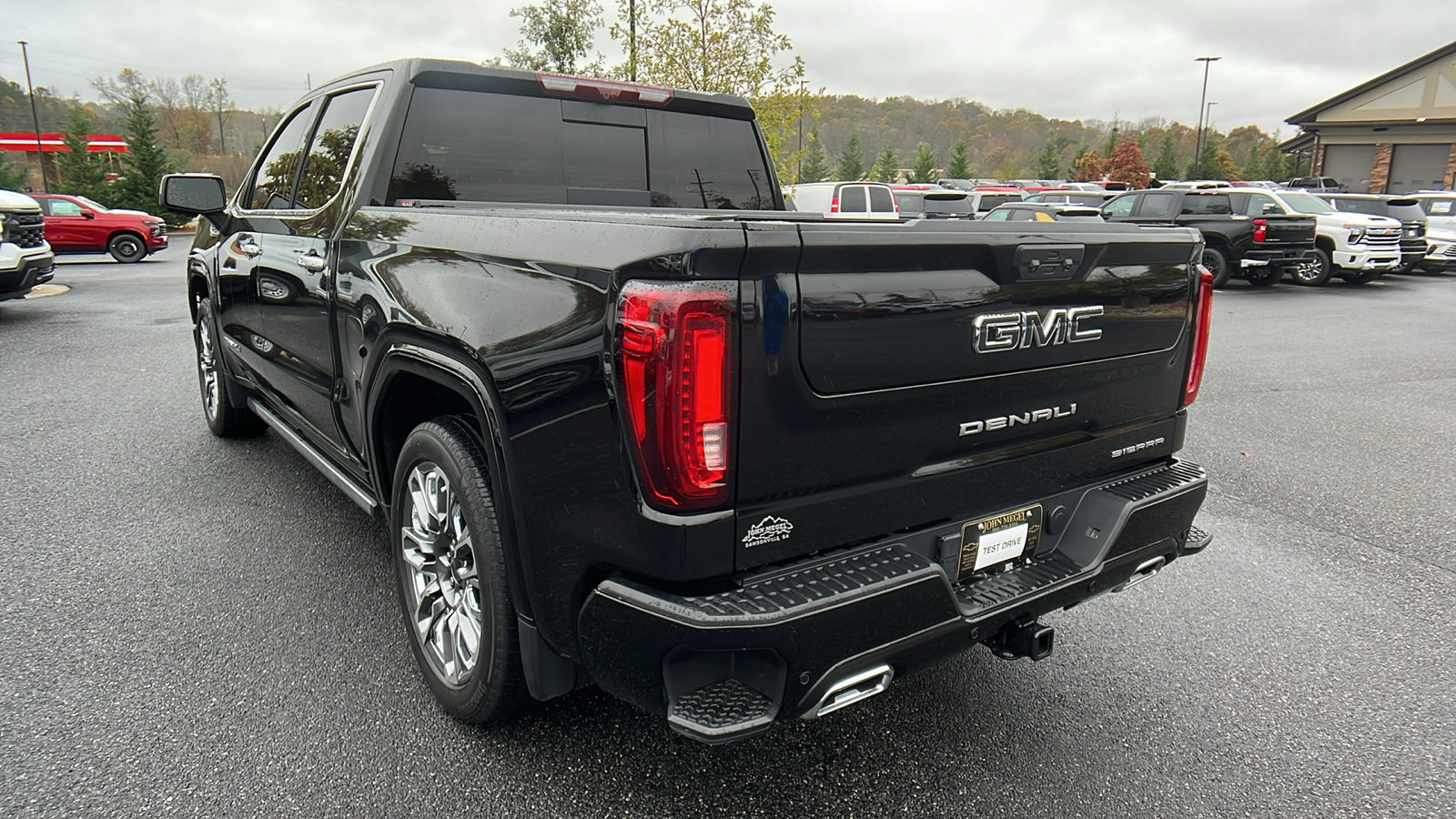 2024 GMC Sierra 1500 Denali Ultimate 8