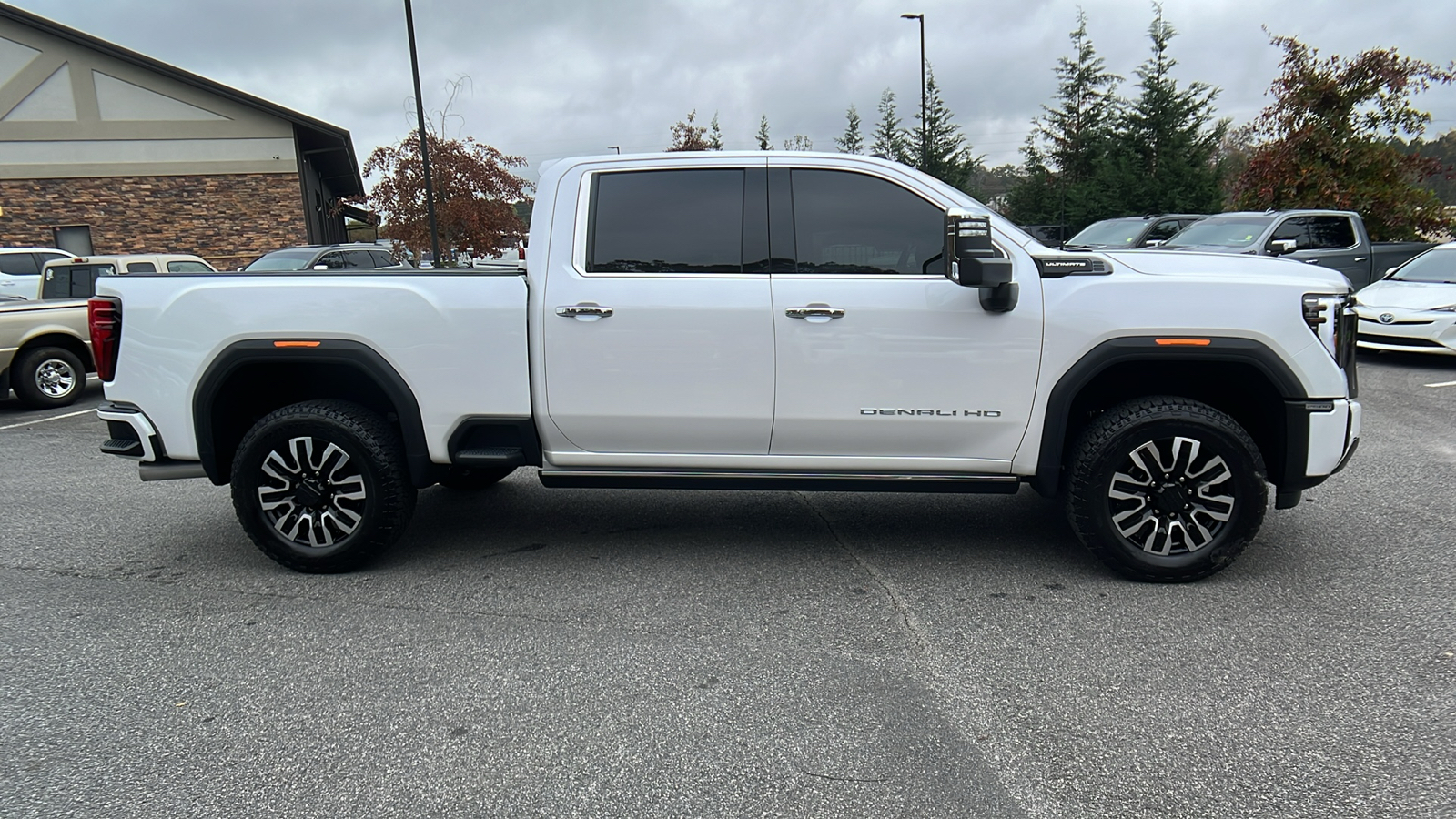 2024 GMC Sierra 2500HD Denali Ultimate 5