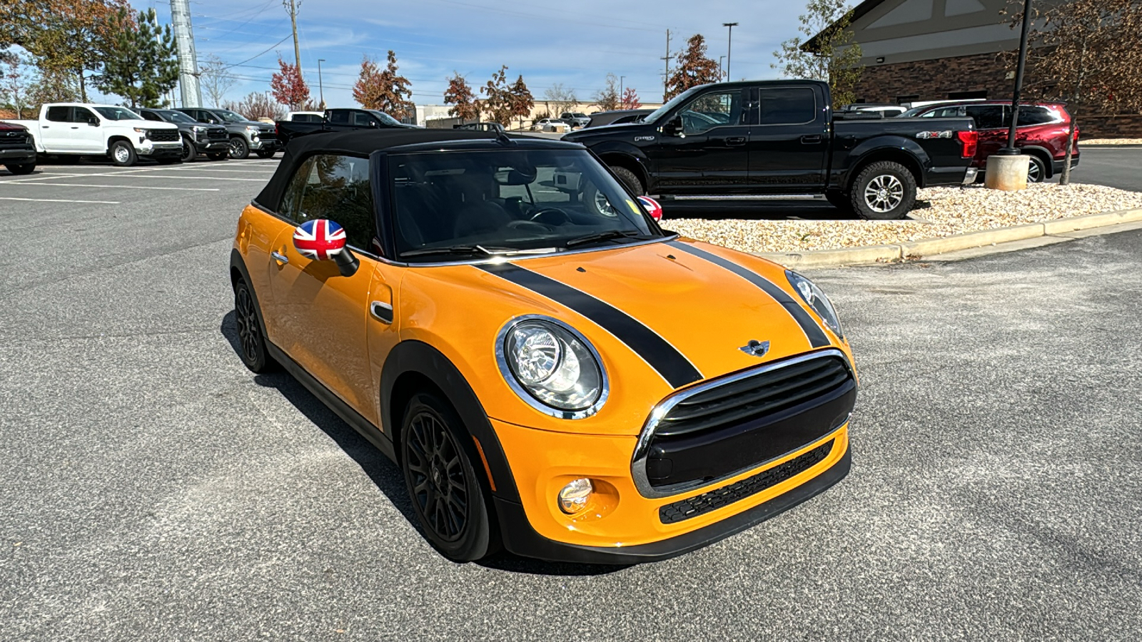 2018 MINI Convertible Cooper 4