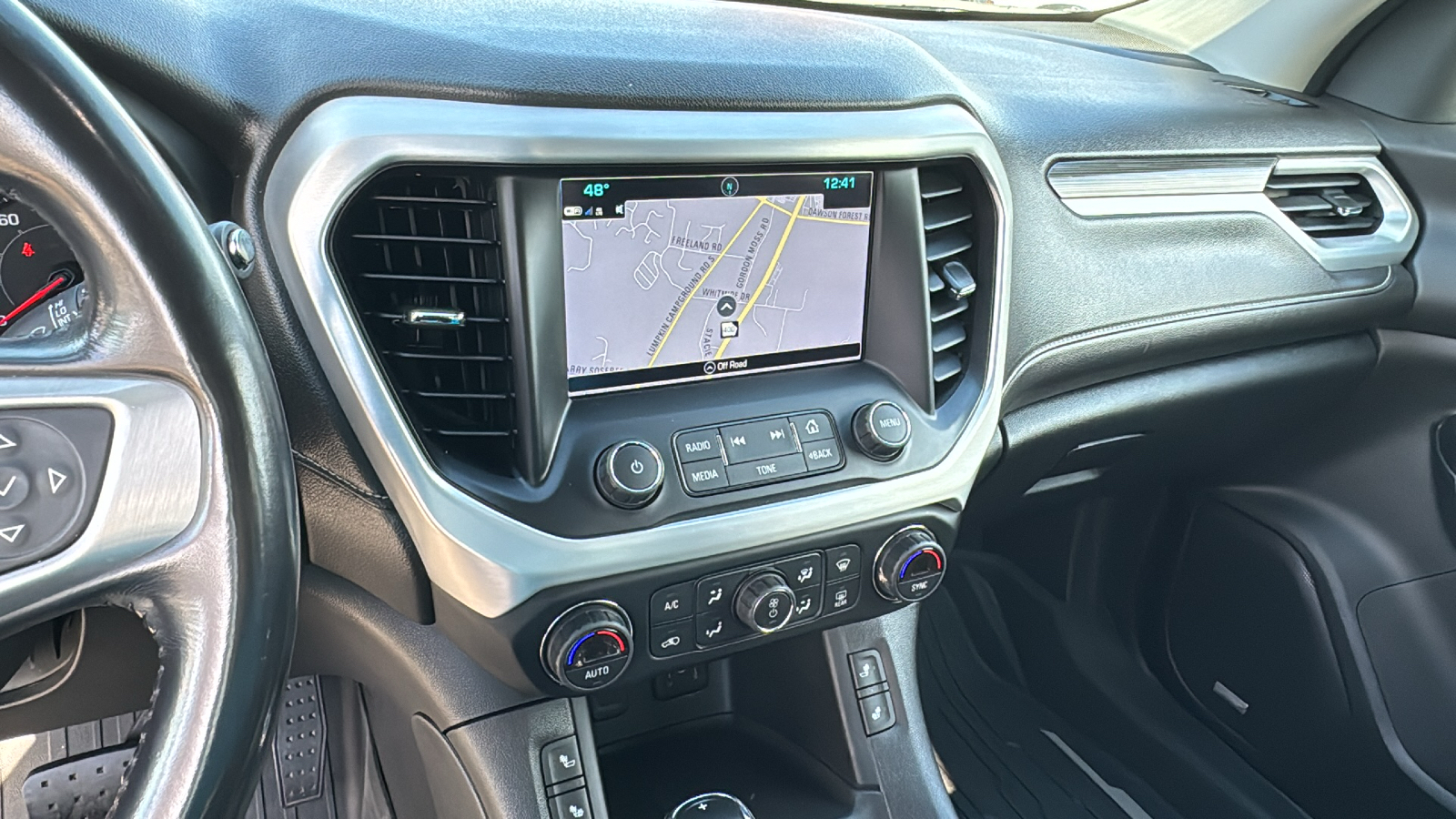 2019 GMC Acadia SLT 26